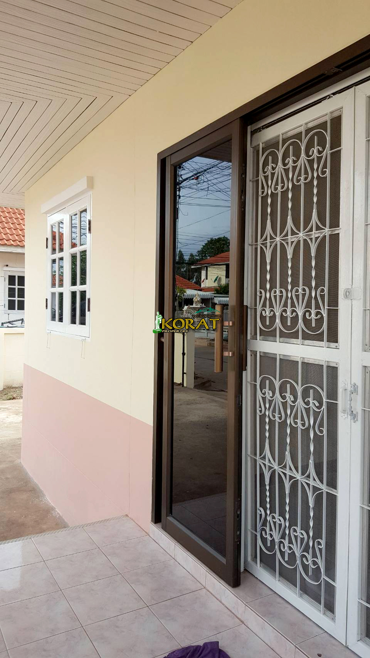 ขายบ้านเดี่ยว ชั้นเดียว 56 ตรว. โซน รพ.มทส. สวนสัตว์ # รหัสทรัพย์ KP-0191