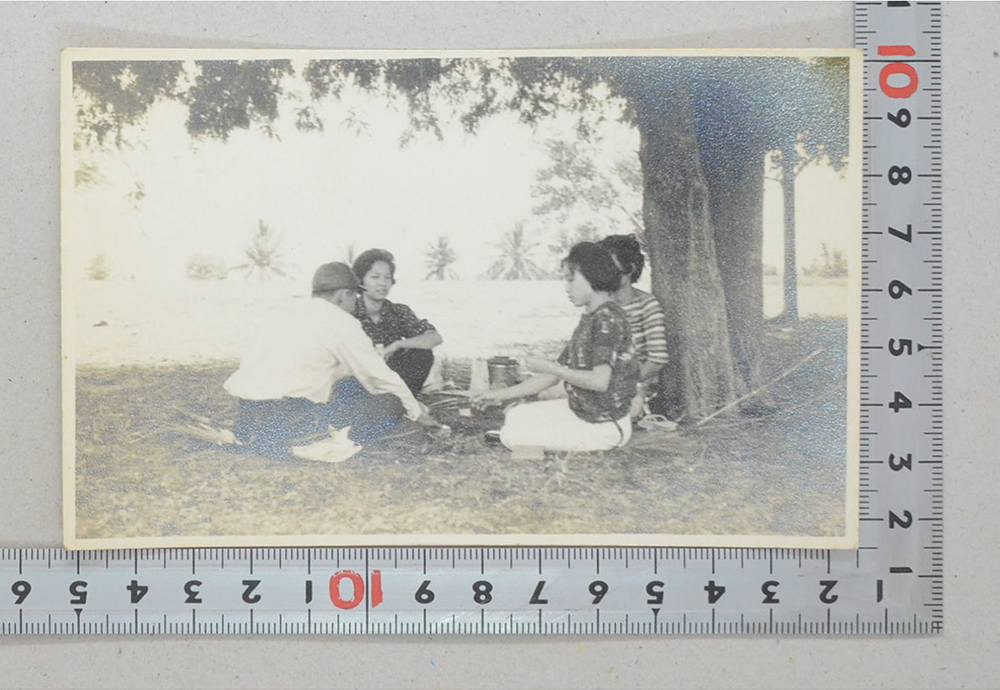 ภาพถ่ายขาวดำ (5 ใบ)