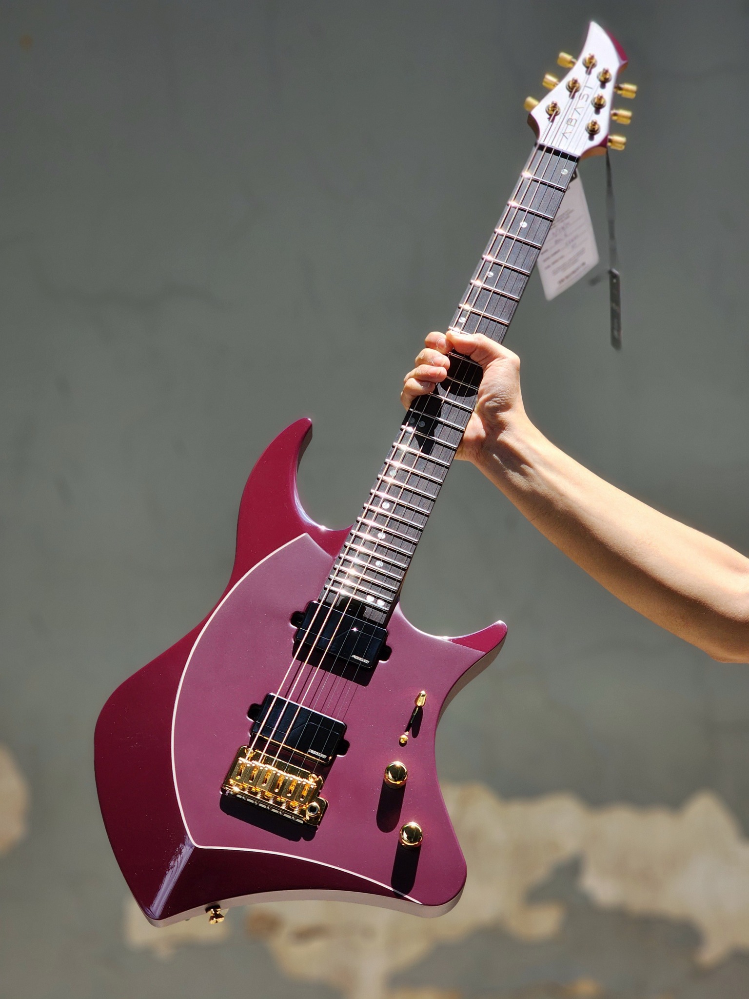 ABASI // EMI 6 // MASTER SERIES // AUBERGINE