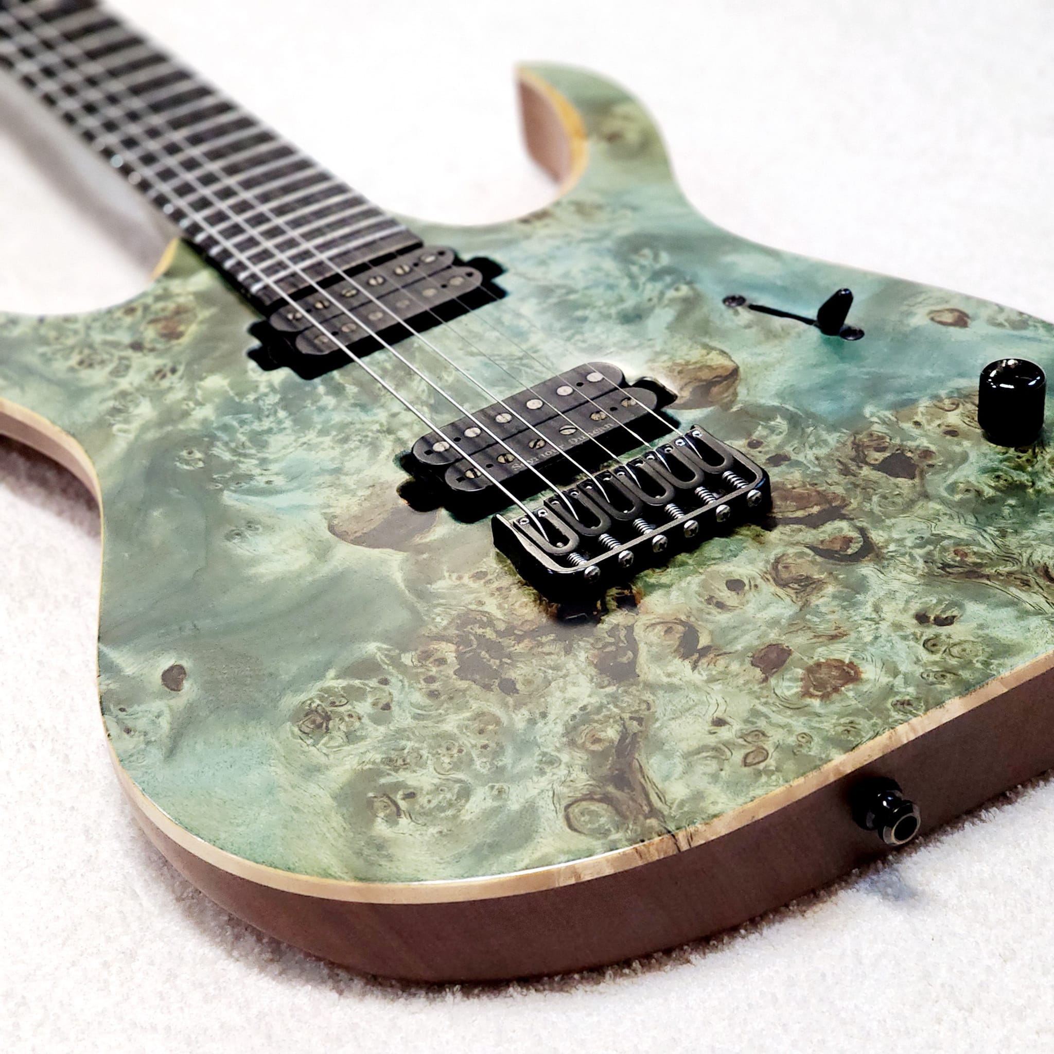 (USEDl MAYONES DUVELL ELITE 6 - TRANS AQUAMARINE SATINE