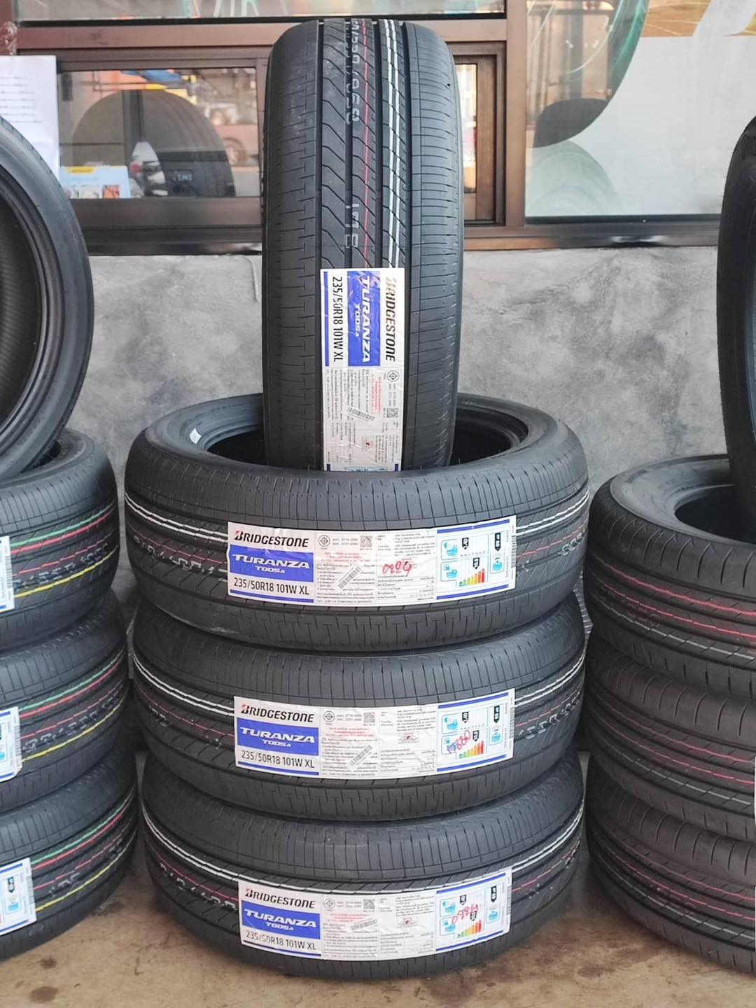 ยาง BRIDGESTONE T005A ขนาด 235-50-18