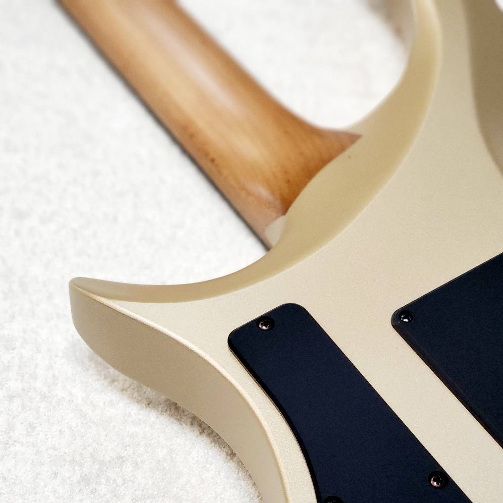 ABASI // EMI 6 // MASTER SERIES // CHAMPAGNE