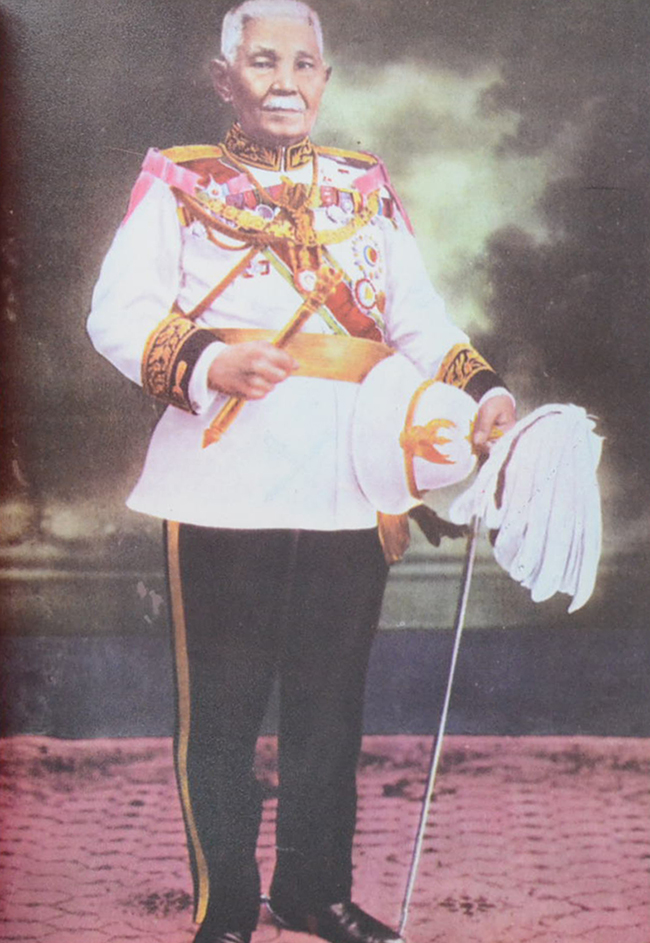 อนุสรณ์ จอมพล มหาอำมาตย์เอก เจ้าพระยาสุรศักดิ์มนตรีฯ