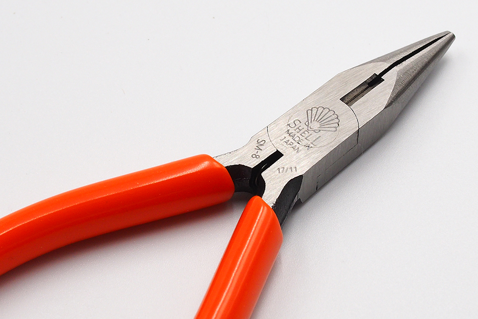 คีมปากแหลม มินิ SHELL ขนาด : รุ่นแบบมีฟัน 4.3/4" (SM-8) , รุ่นแบบไม่มีฟัน 4.3/4" (SM-8F)