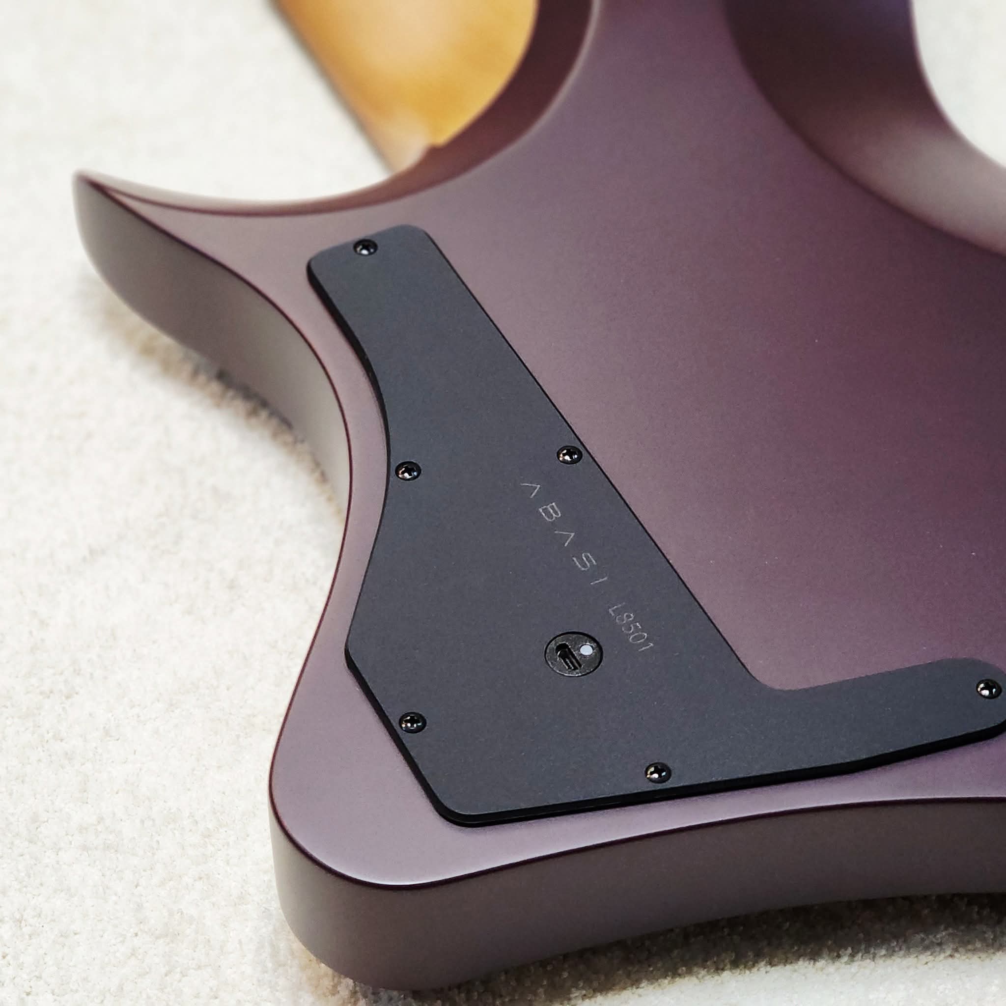 ABASI // LARADA 8 // MASTER SERIES // AUBERGINE