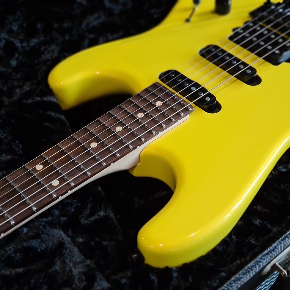 (USED) Suhr J Select Classic S FRT สี Yellow Lemon Freeze ปี 2019