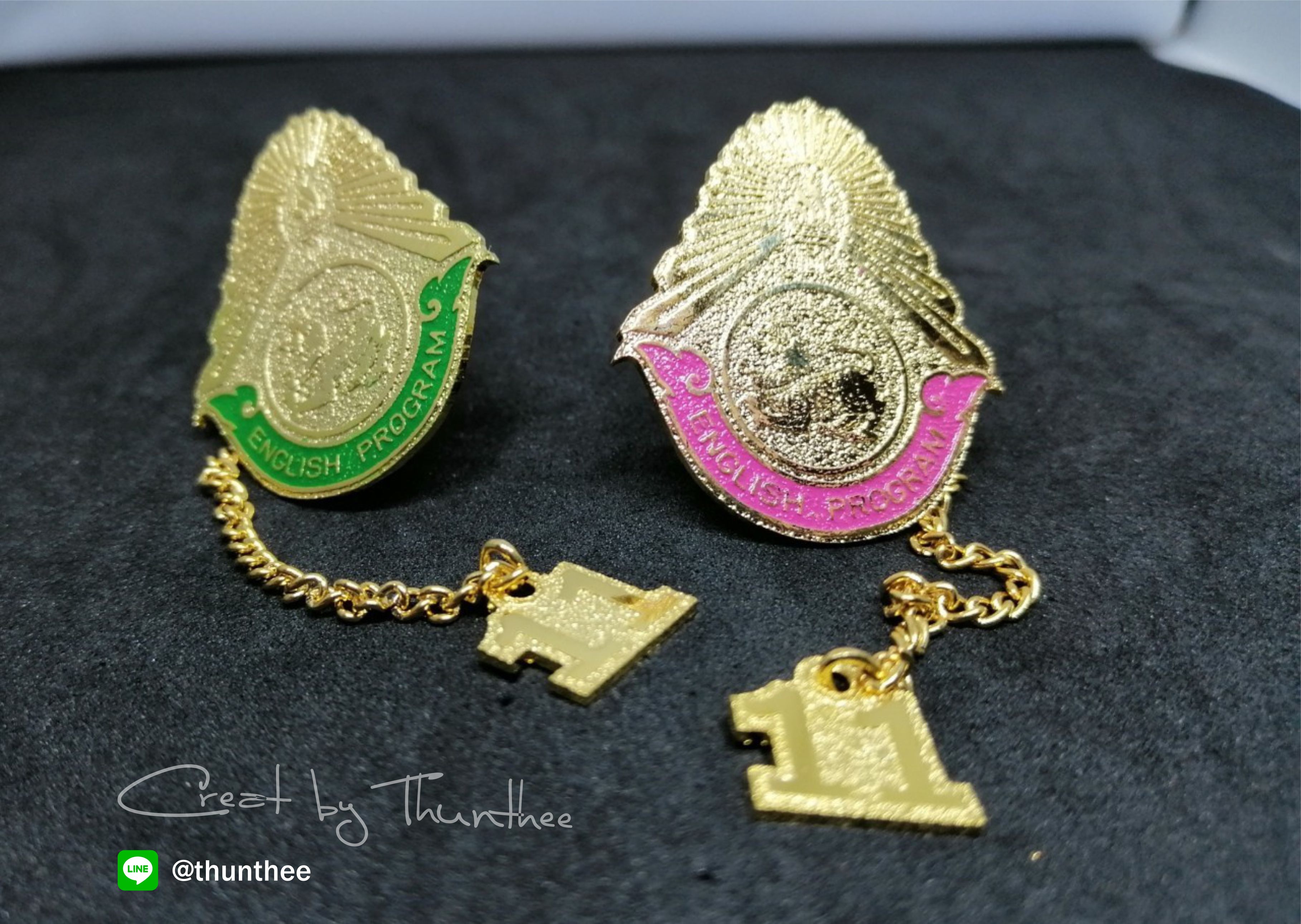 เข็มกลัดสัญลักษณ์