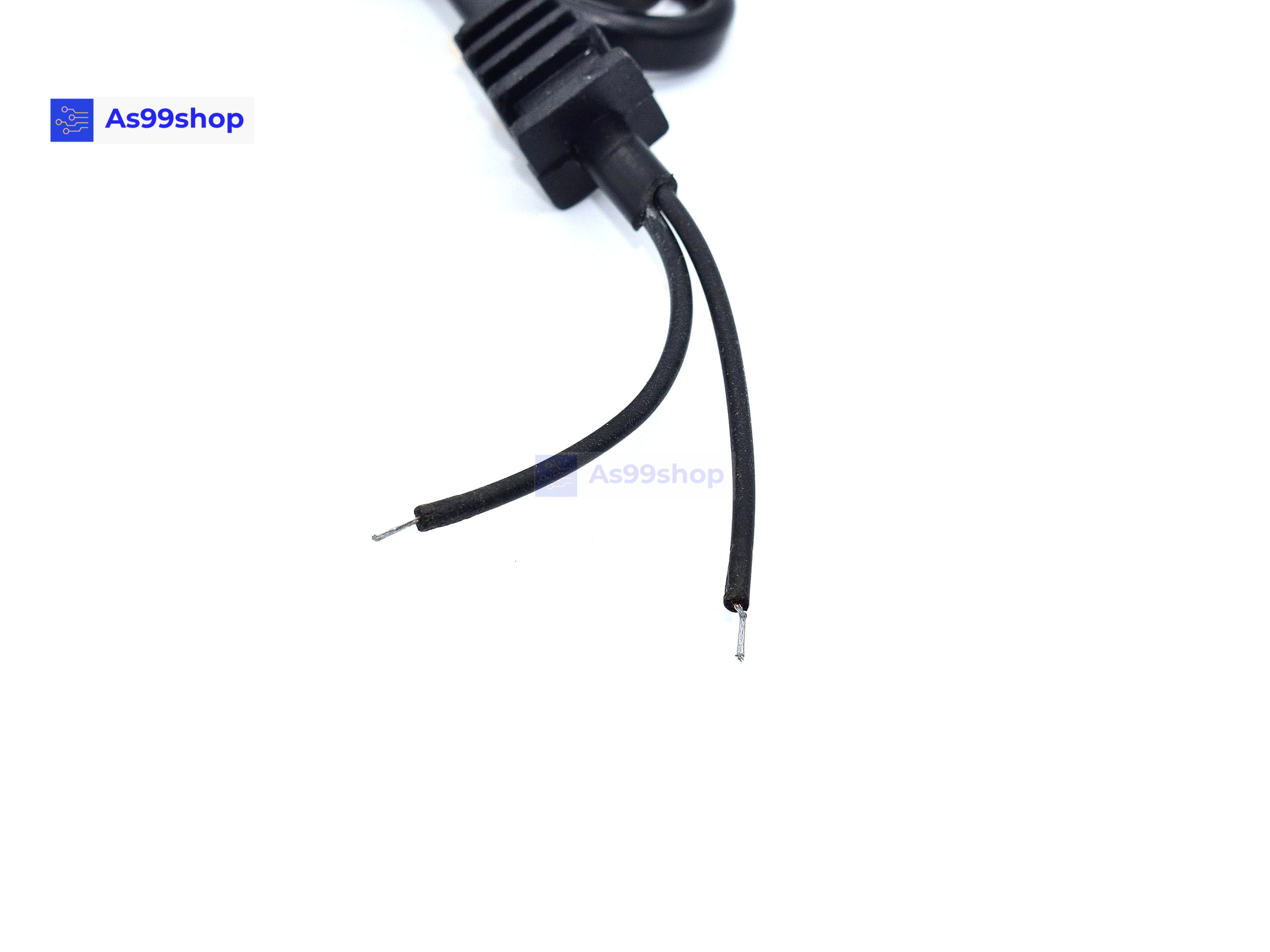 สายไฟ 220v 6A พร้อมกับปลั๊คไฟ ยาว 40 cm