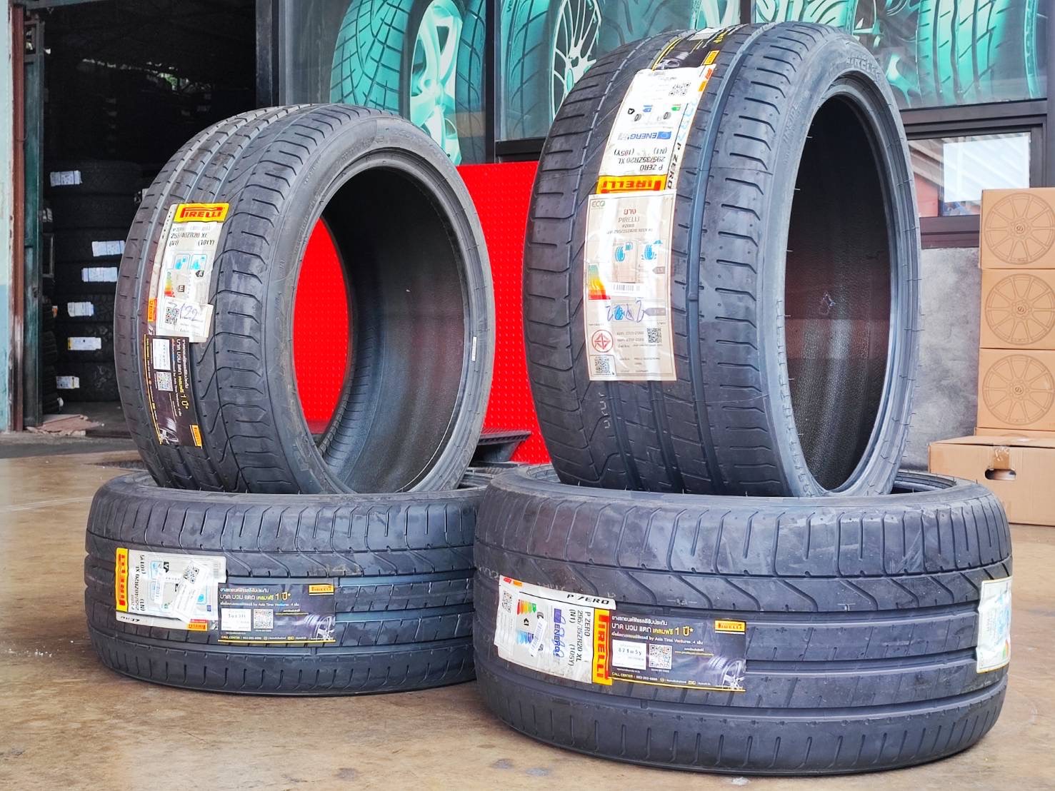 ยาง PIRELLI PZERO ขนาด 315/30-22ราคาพิเศษ สั่งได้