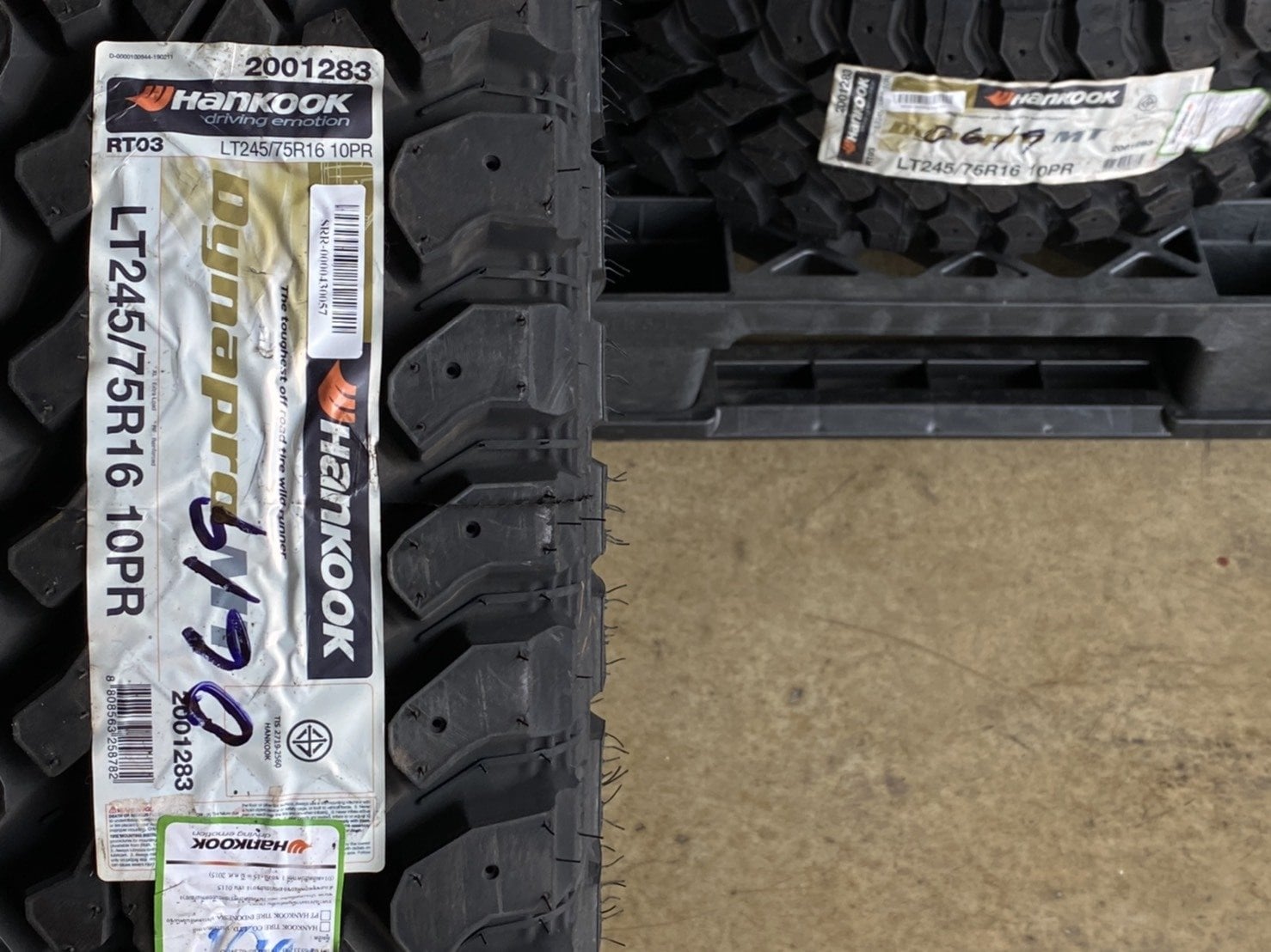 ยางใหม่ HANKOOK M/T RT03 ขนาด 245/75-16