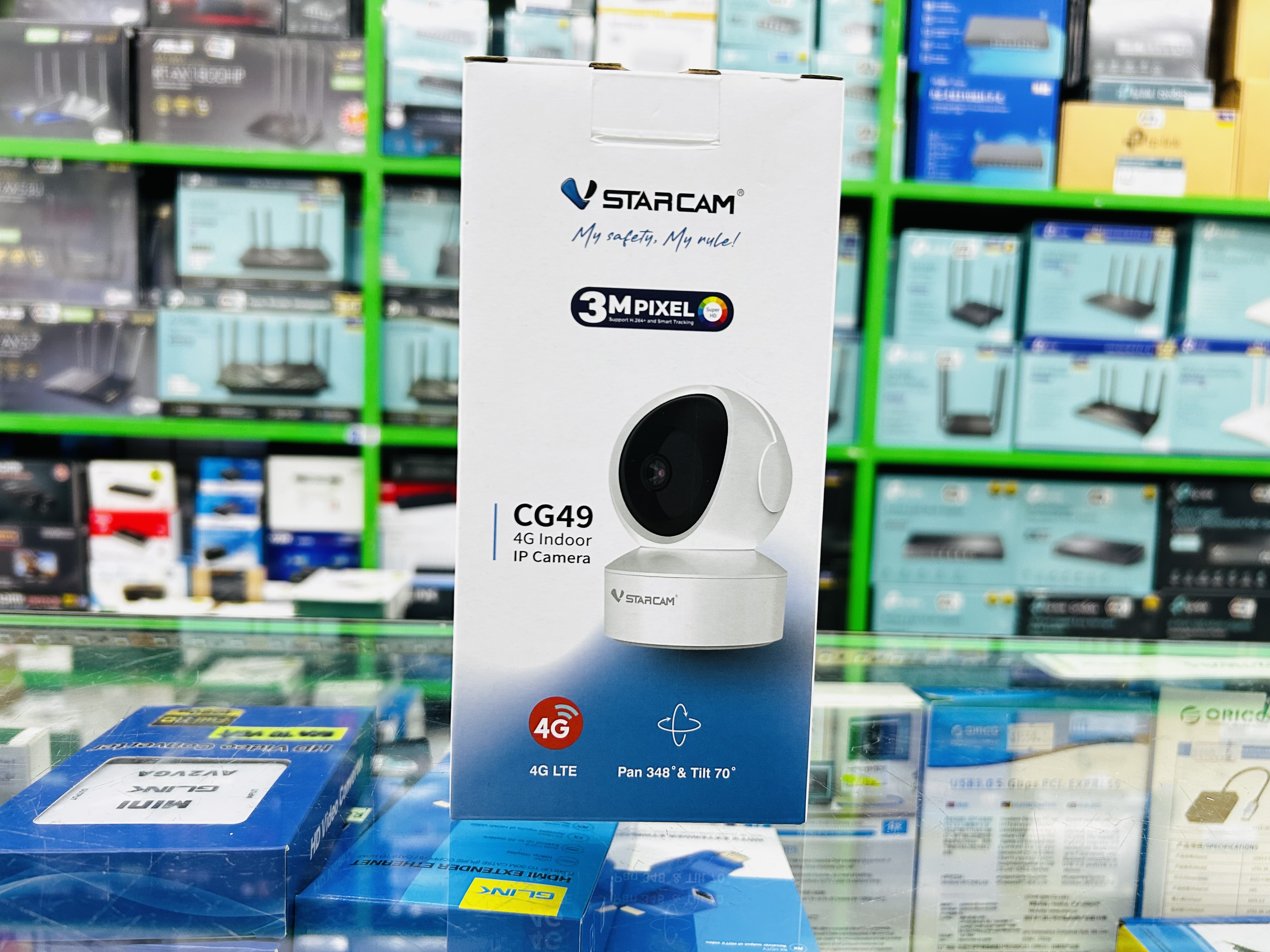 VSTARCAM CG64 4G Indoor IP Camera