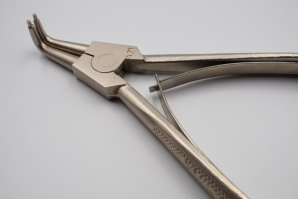 คีมถ่างแหวน ปากงอ HEKAR ขนาด 5.1/2" , 9" , 12"