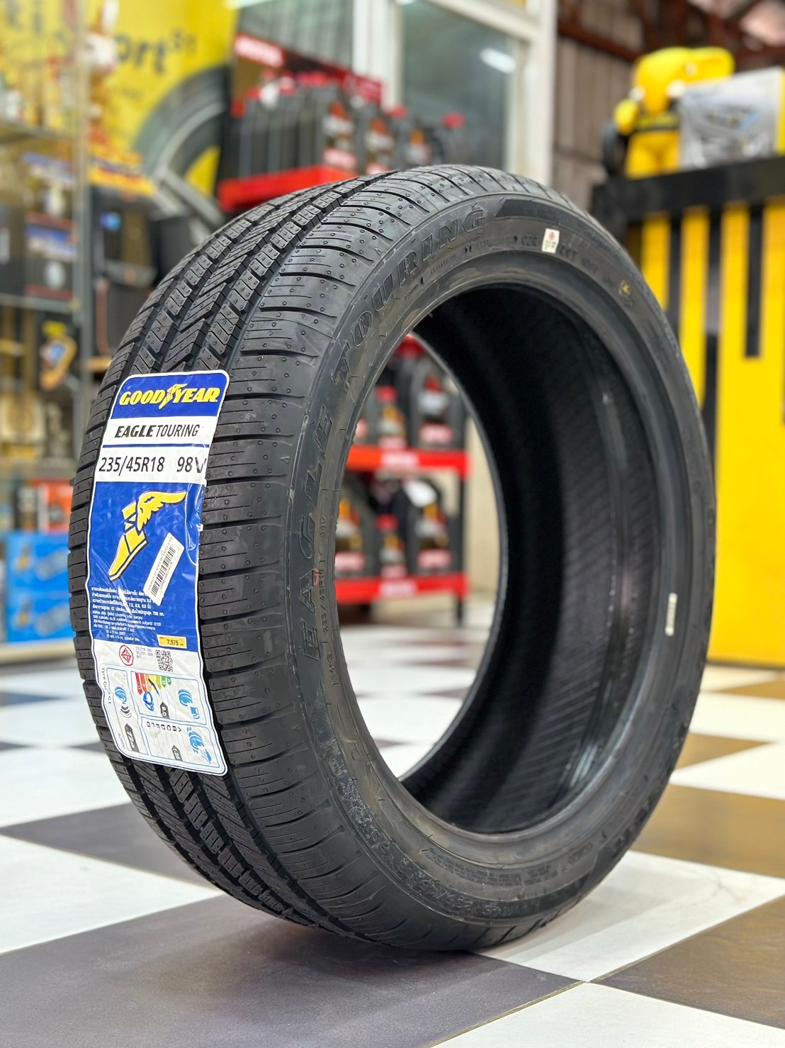 ยางGOODYEAR EAGLE TOURING ขนาด 235/45-18ราคาพิเศษ สั่งได้