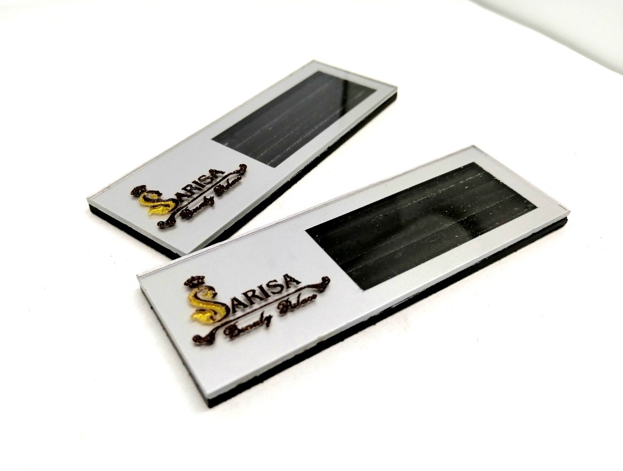 ป้ายสอดชื่อ