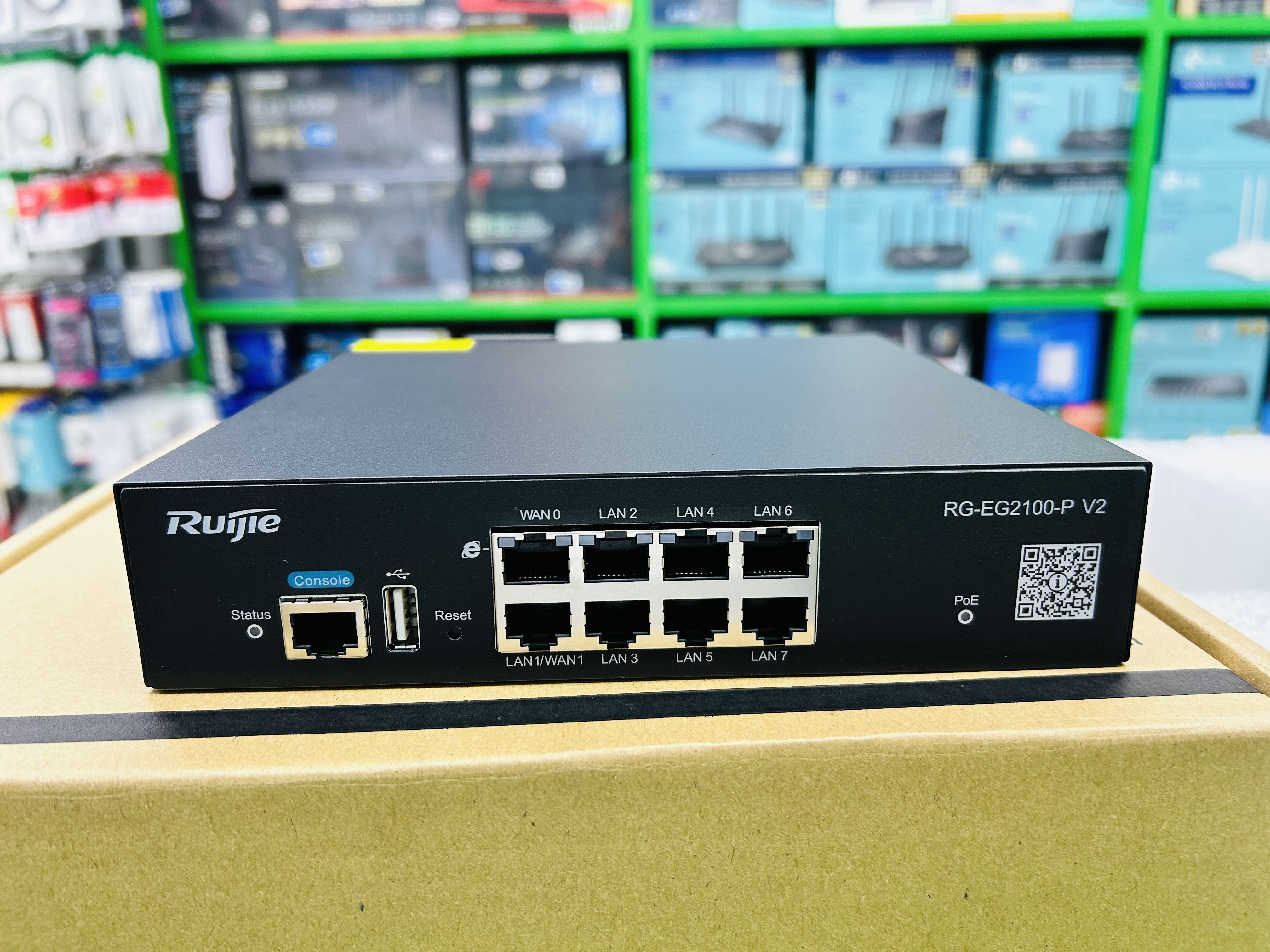 Ruijie RG-EG2100-P v2 Smart Access Gateway 2 Wan Gigabit, VPN, Firewall, L7 DPI