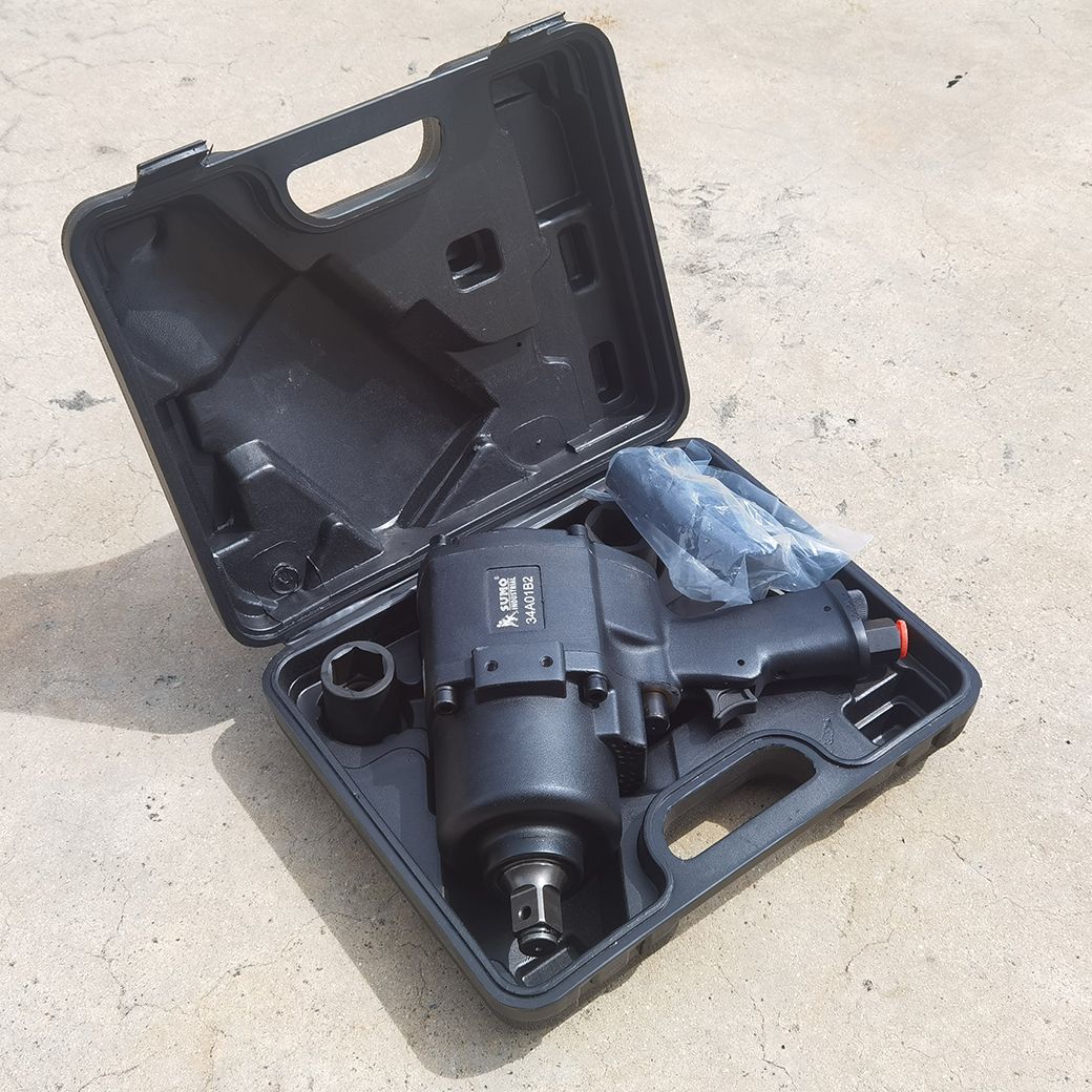 SUMO 34A01B2-B บล็อกลม 3/4" 1600Nm ลูกตีคู่