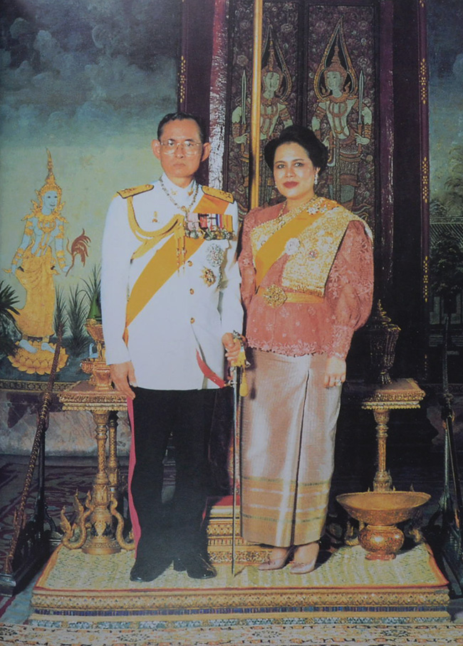 อัครศิลปิน อัคราภิรักษศิลปิน (พร้อม CD และกล่อง)