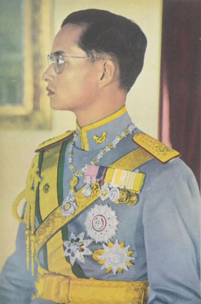 จอมทัพไทย (ขายตามสภาพ)