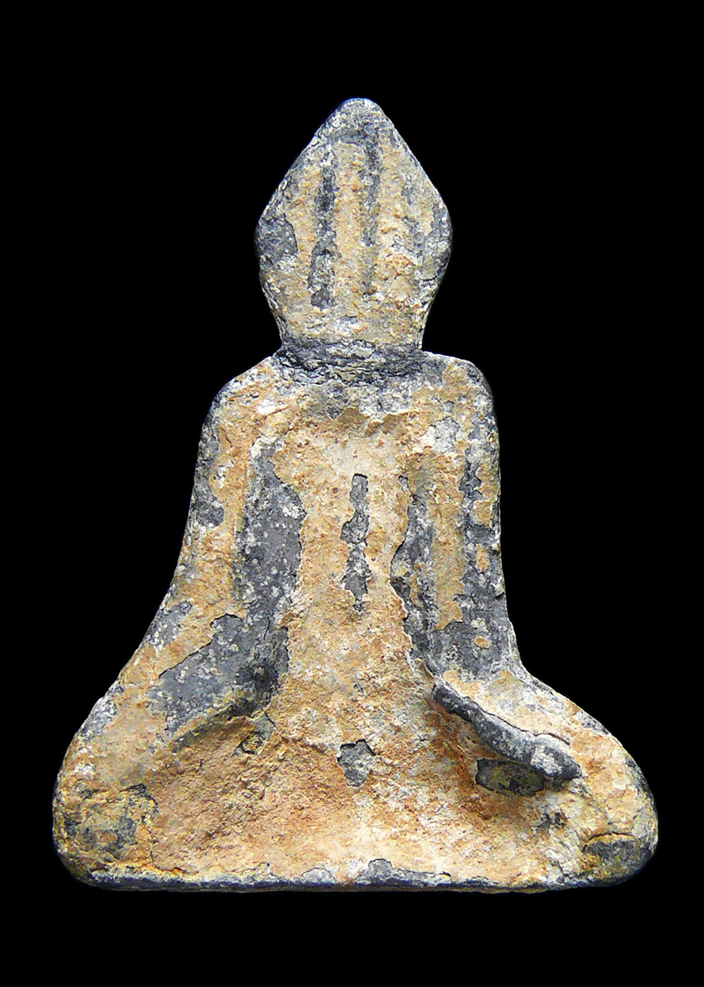 พระร่วงนั่งหลังลิ่ม เนื้อชินตะกั่ว จ.ลพบุรี