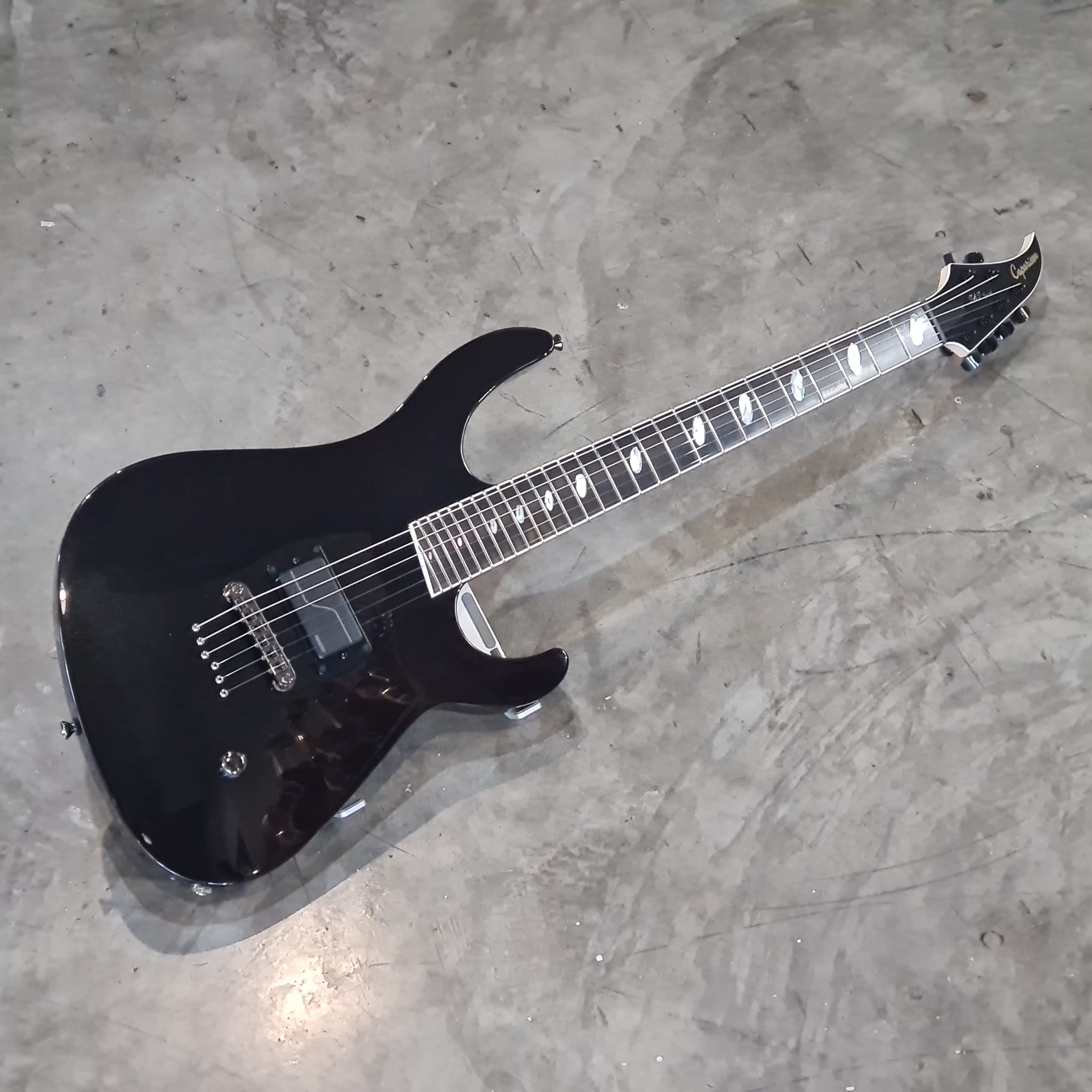 (BRAND NEW) Caparison TAT Special FX “Metal Machine” Adam Dutkiewicz Signature (2022)