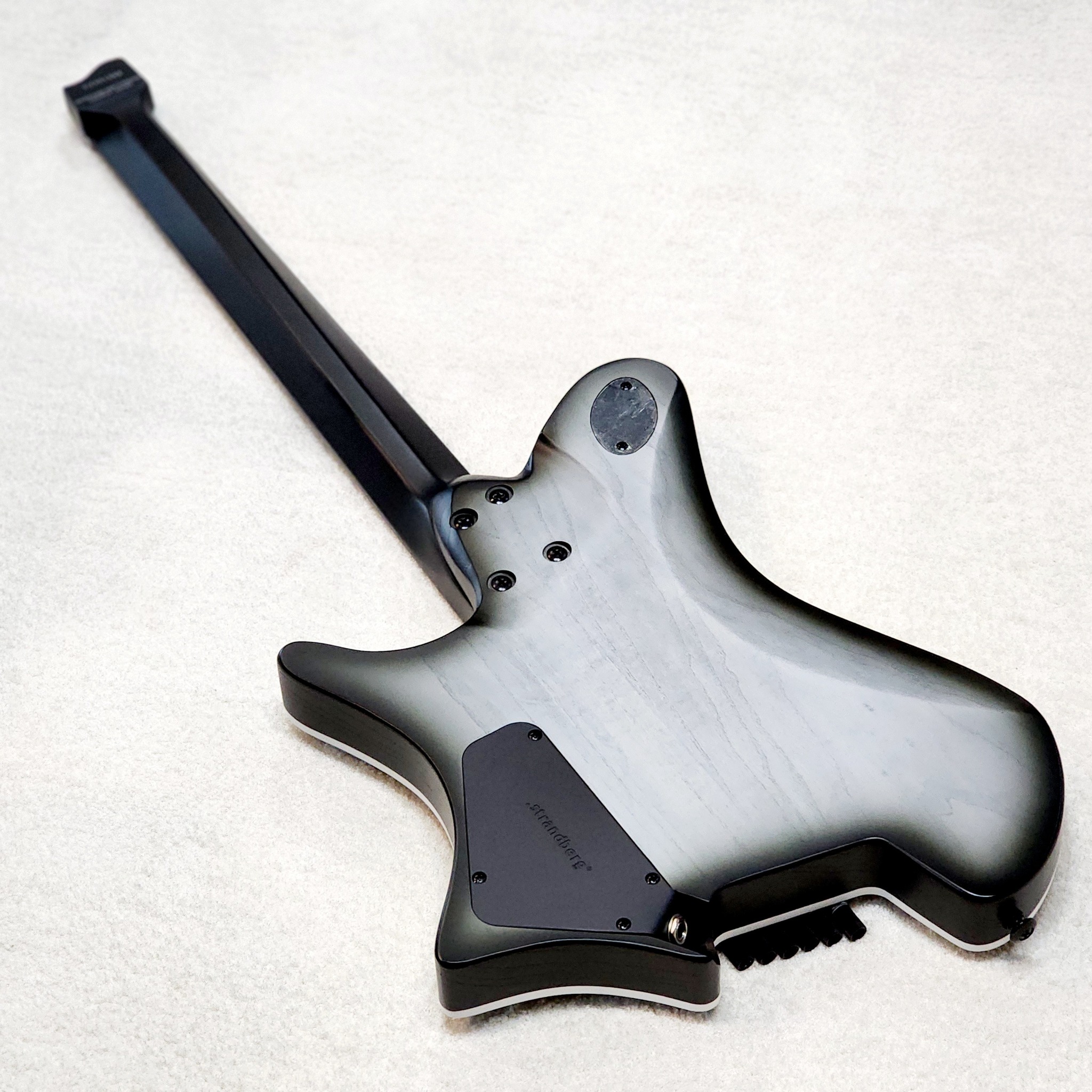 (USED) STRANDBERG SALEN APS MONOCHROM LIMITED EDITION 2024