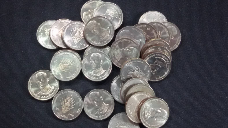 เหรียญ 2 บาท 36 พรรษา สมเด็จพระบรมโอรสาธิราชเจ้าฟ้ามหาวชิราลงกรณ ปี 2531 UNC