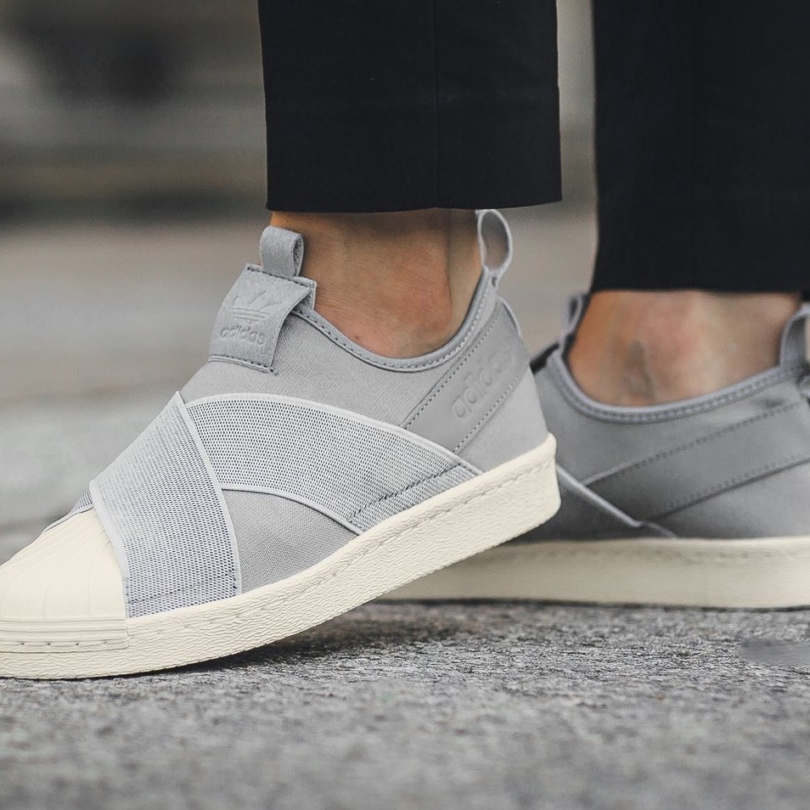 Adidas Slip-on Grey
