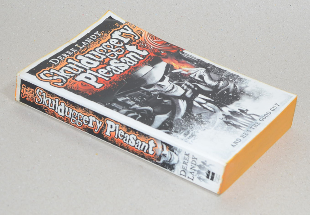 Skulduggery Pleasant