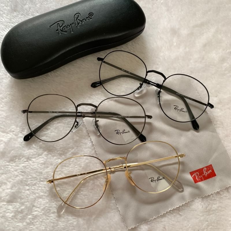 #olsraybanglasses กรอบ Rayban round metal ♥️พร้อมส่ง 3 สี ดำ, กันเมทัล, ทอง อุปกรณ์ตามภาพ🛍🛍🛍 ✅รับประกันความพอใจ👍🏼 ***ถ่ายจากสินค้าจริง เกรด Hi end สอบถามเพิ่มเติมได้ที่ http://line.me/ti/