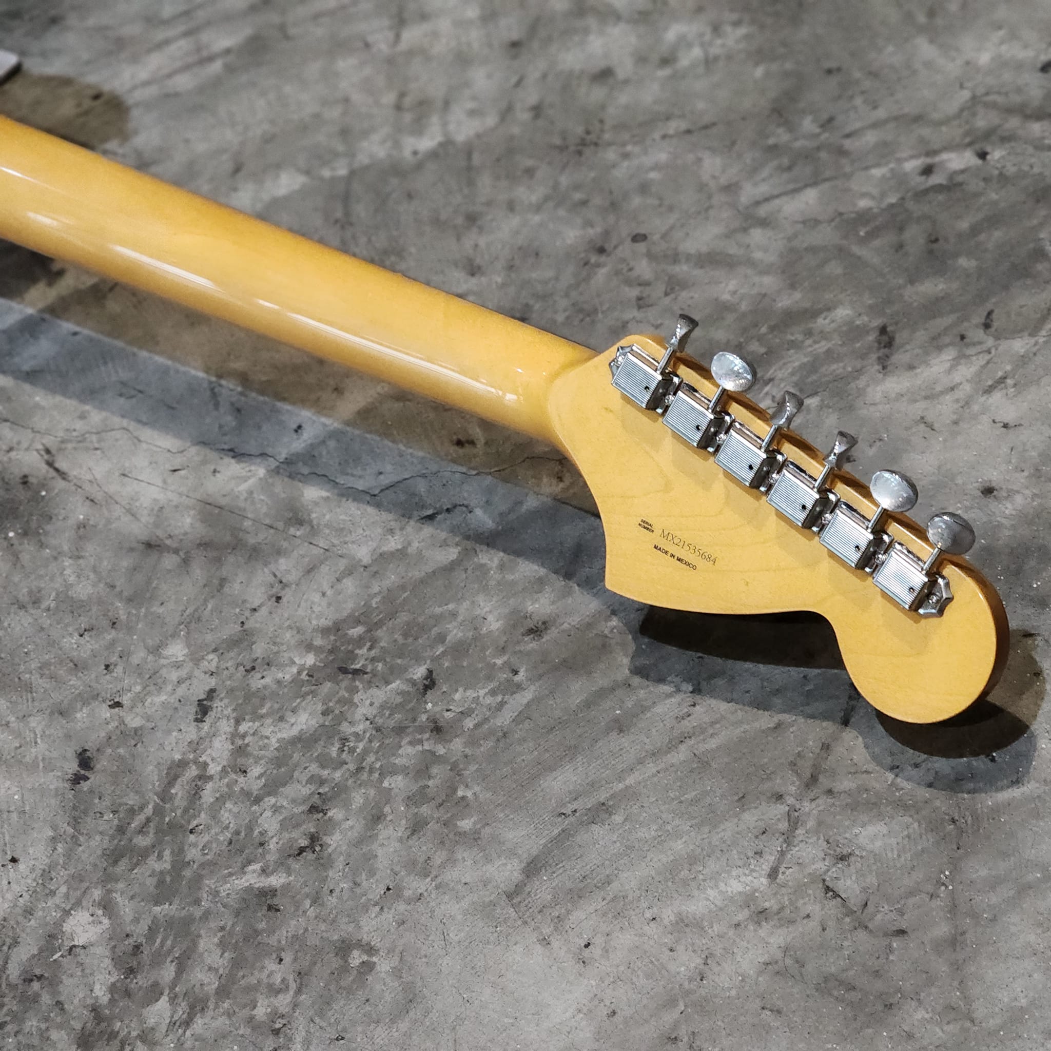 (USED) Fender Kurt Cobain Jag Stang - Left Hand