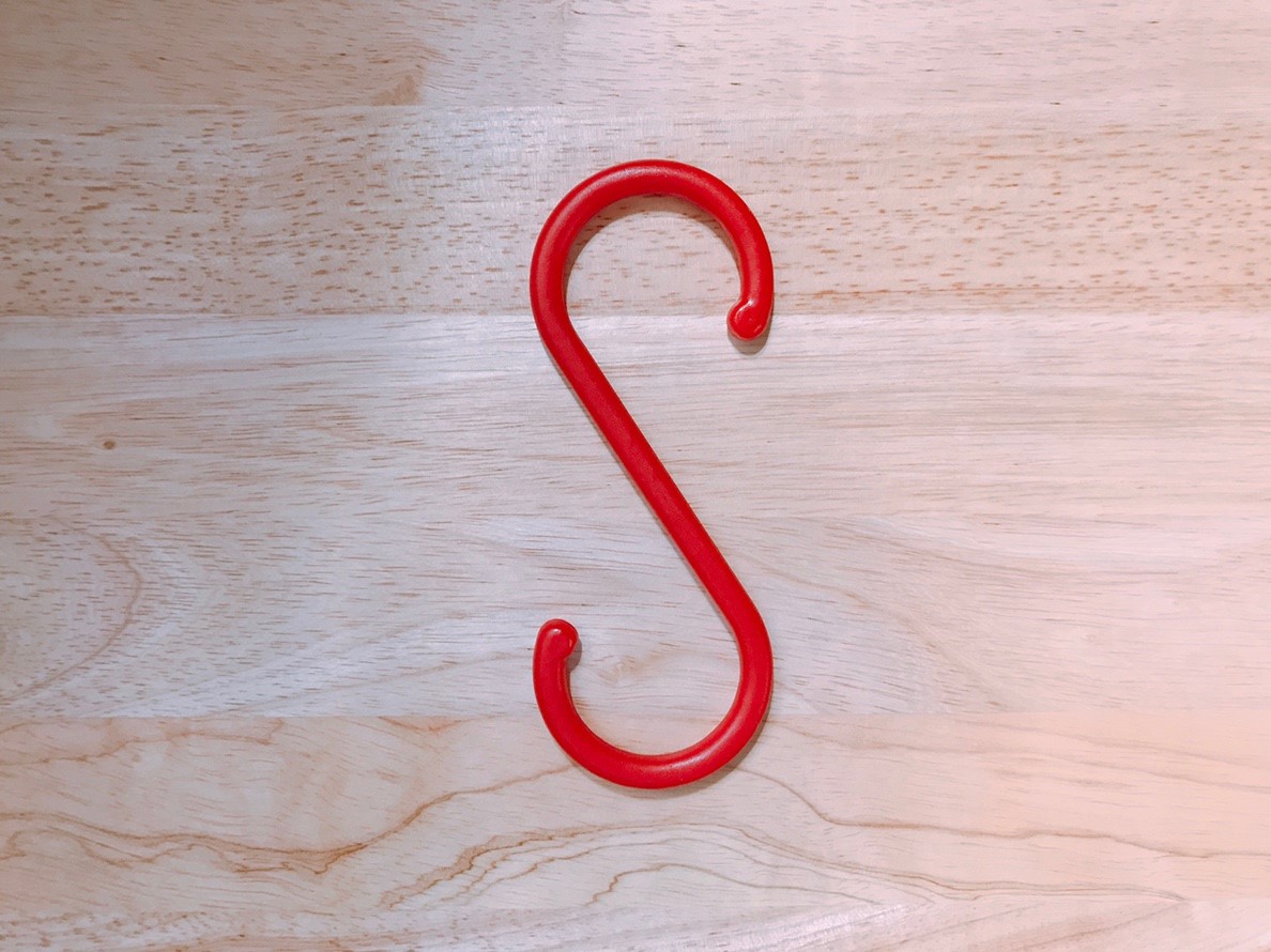 ตะขอตัว S พลาสติก