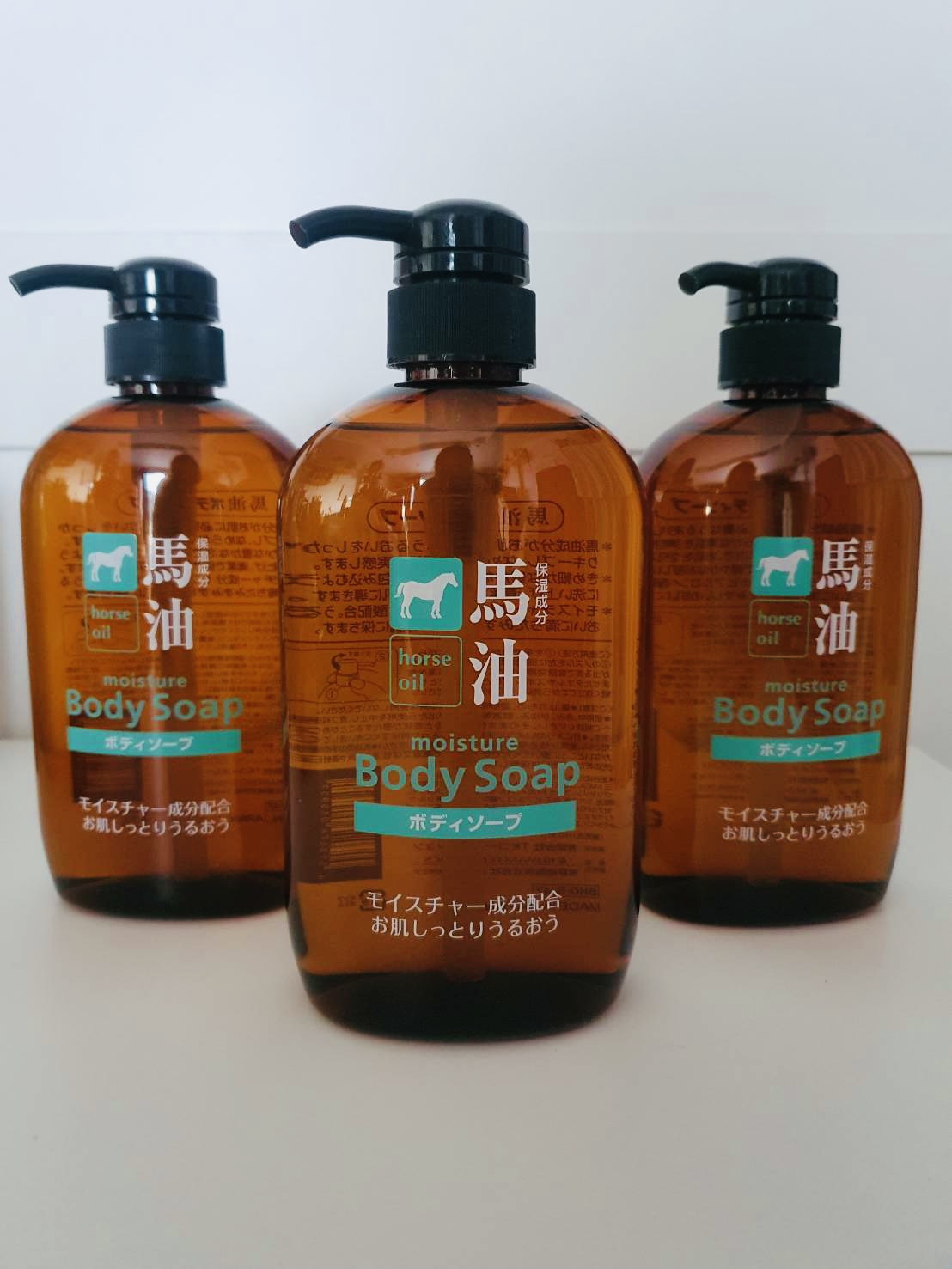 Bayu Horse oil Body Soap สบู่เหลวน้ำมันม้า ของแท้