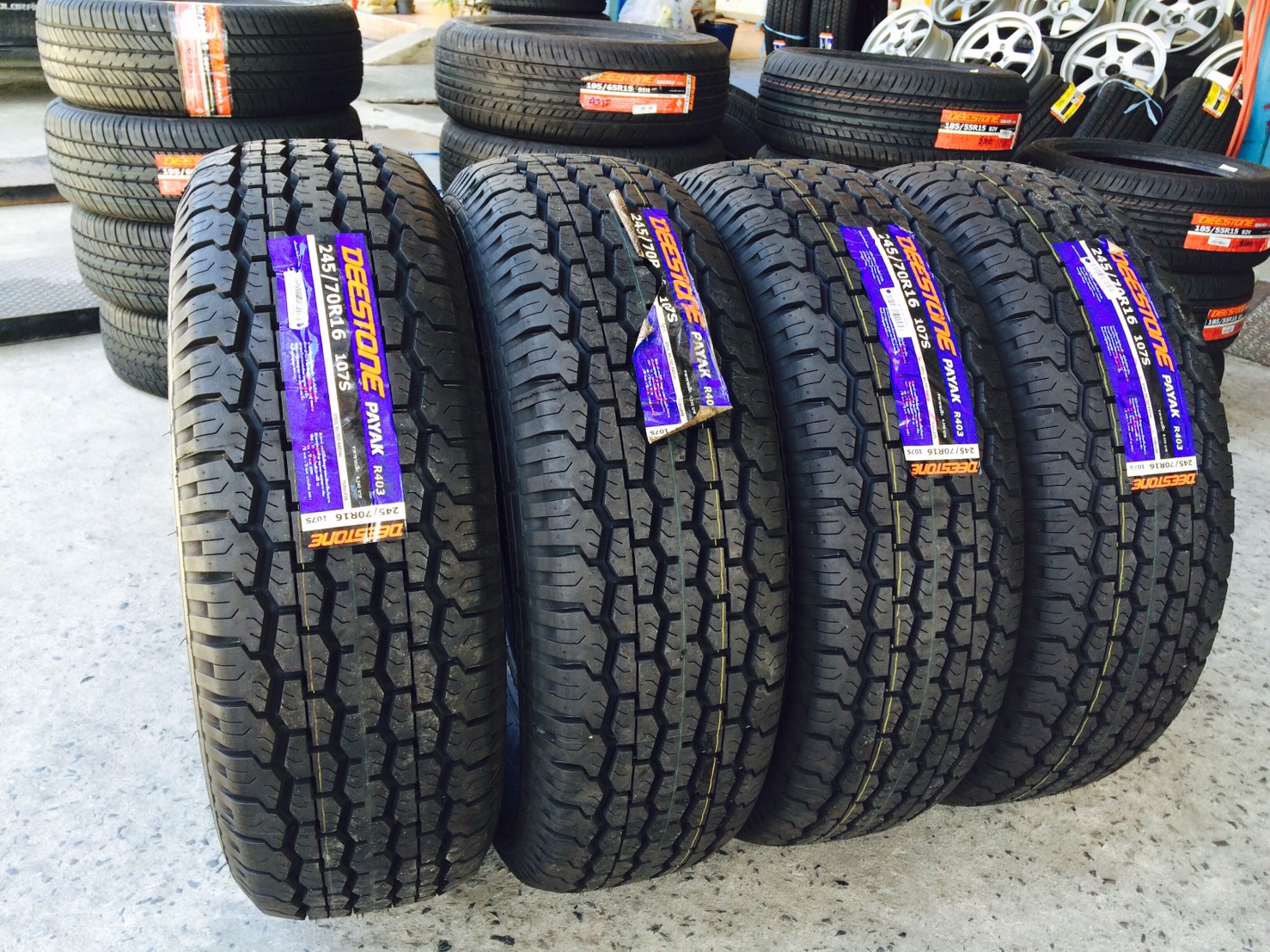 DEESTONE PAYAK R403 ขนาดยาง 245/70R16