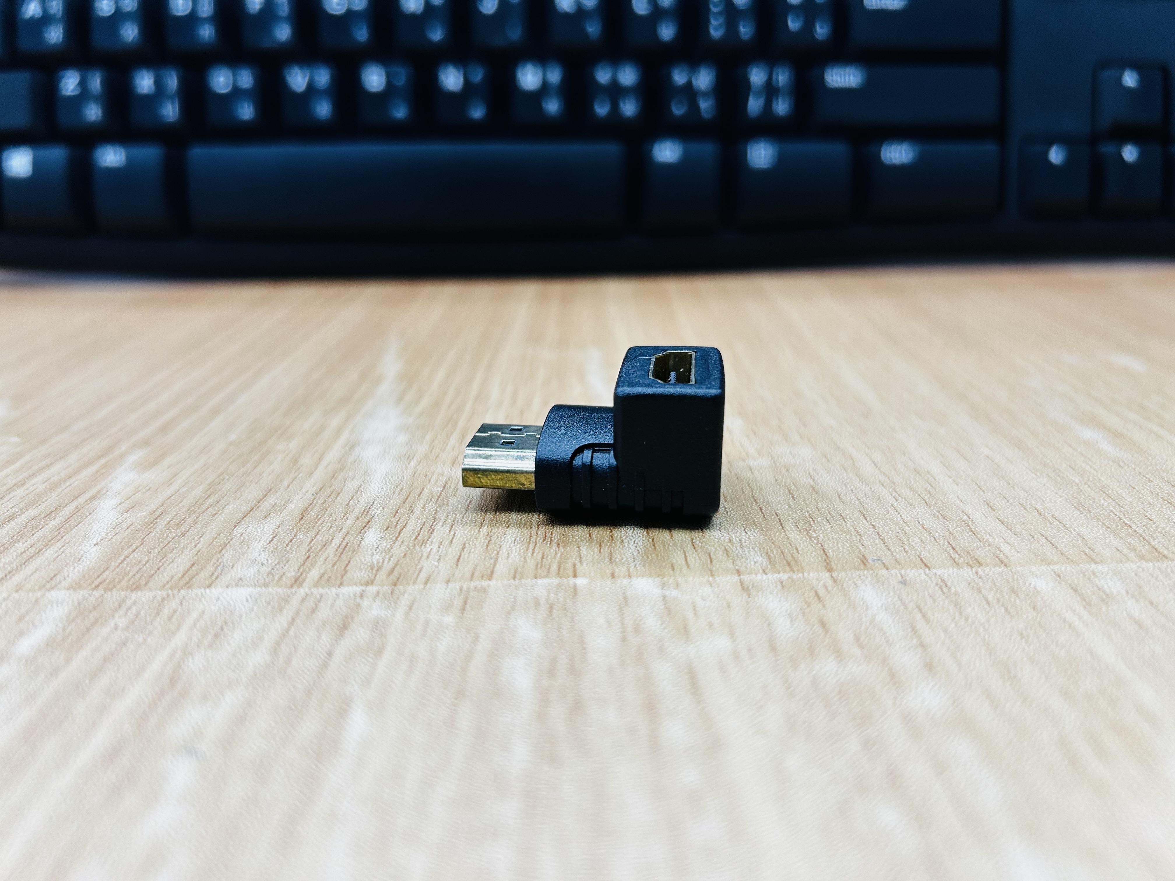 HDMI male to HDMI Female แบบข้องอ