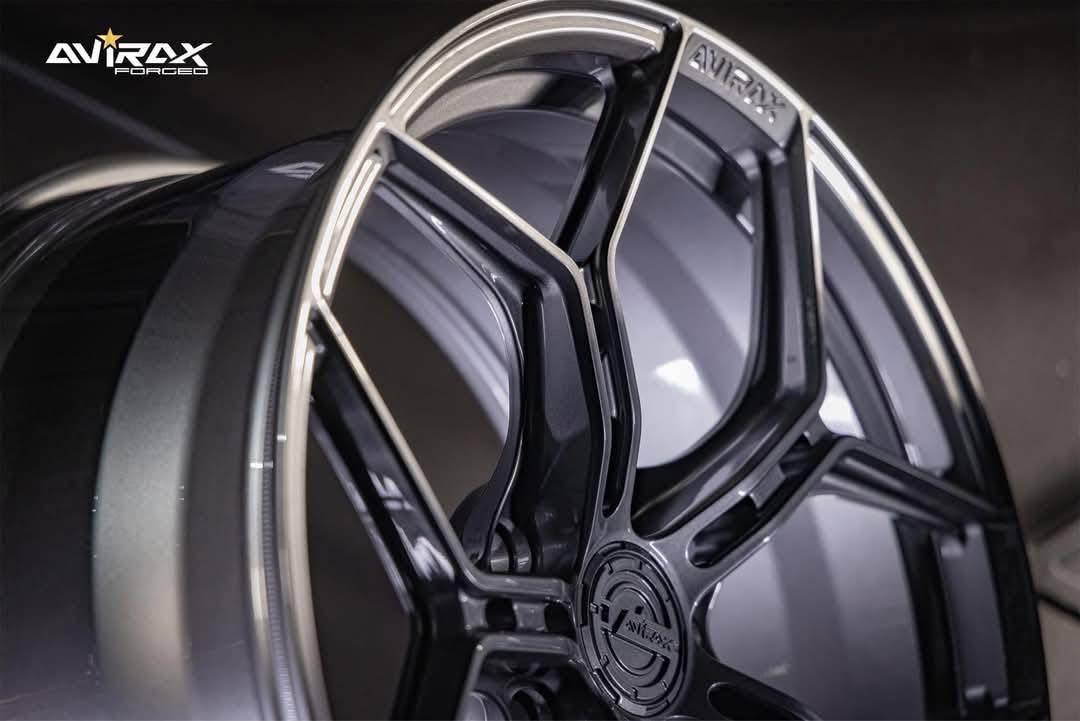 ล้อ Avirax Forged QT-131LW ขอบ 20