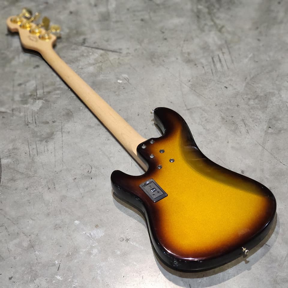 (USED) Sandberg California II VS4 High Gloss "Goldburst"