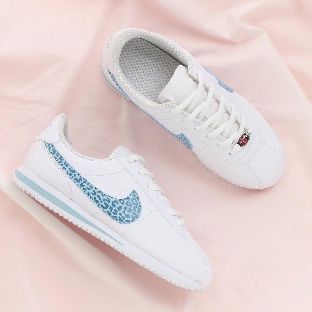 Nike Cortez Leather ขาวฟ้า