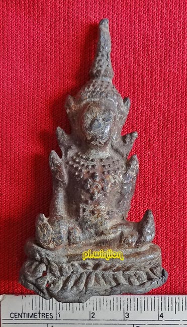 พระพุทธรูปทรงเครื่องสมัยรัตนฯ เนื้อตะกั่วสนิมแดง หน้าตัก 1 นิ้ว