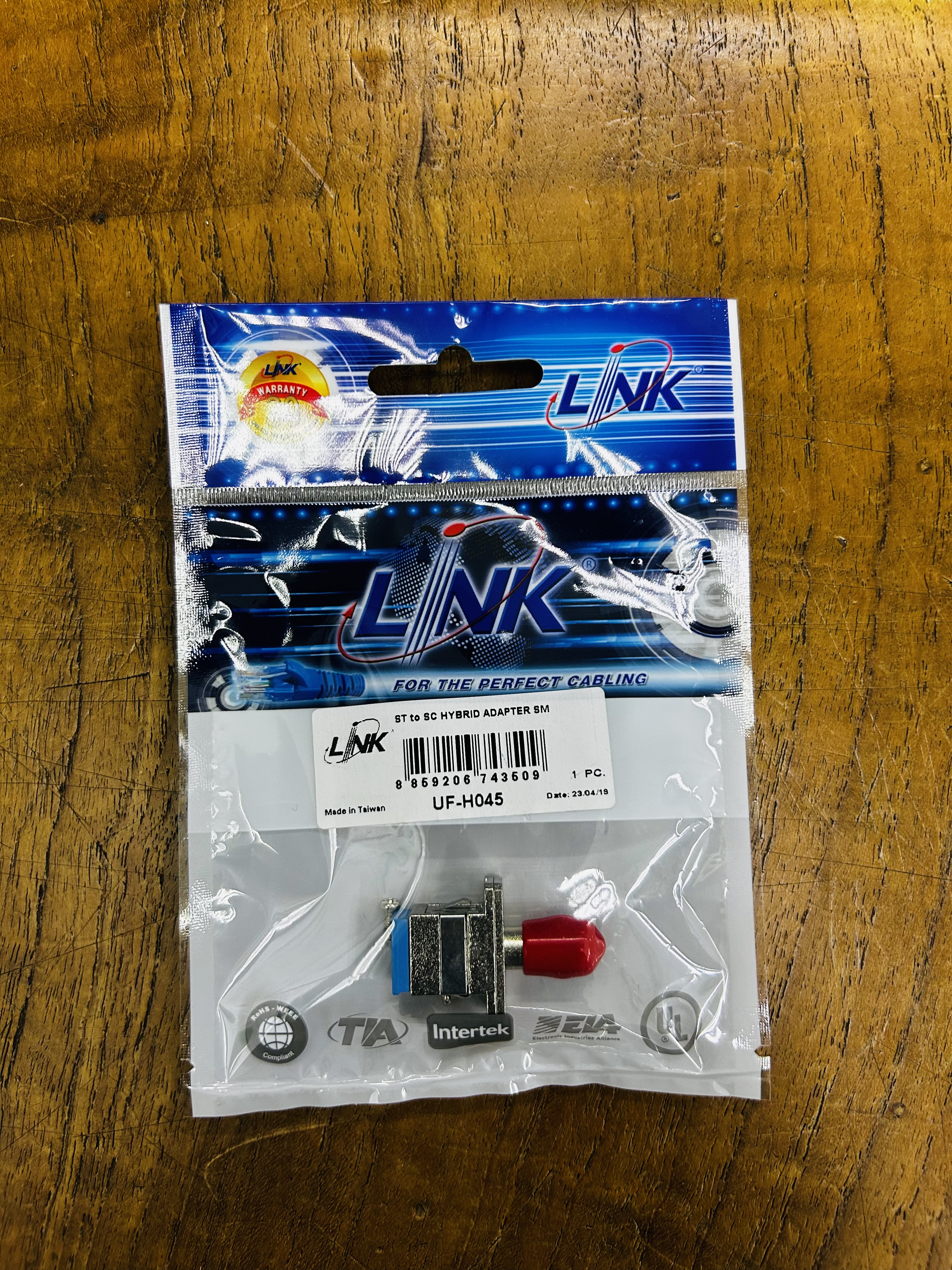 UF-H045 ST to SC Hybrid Adapter SM