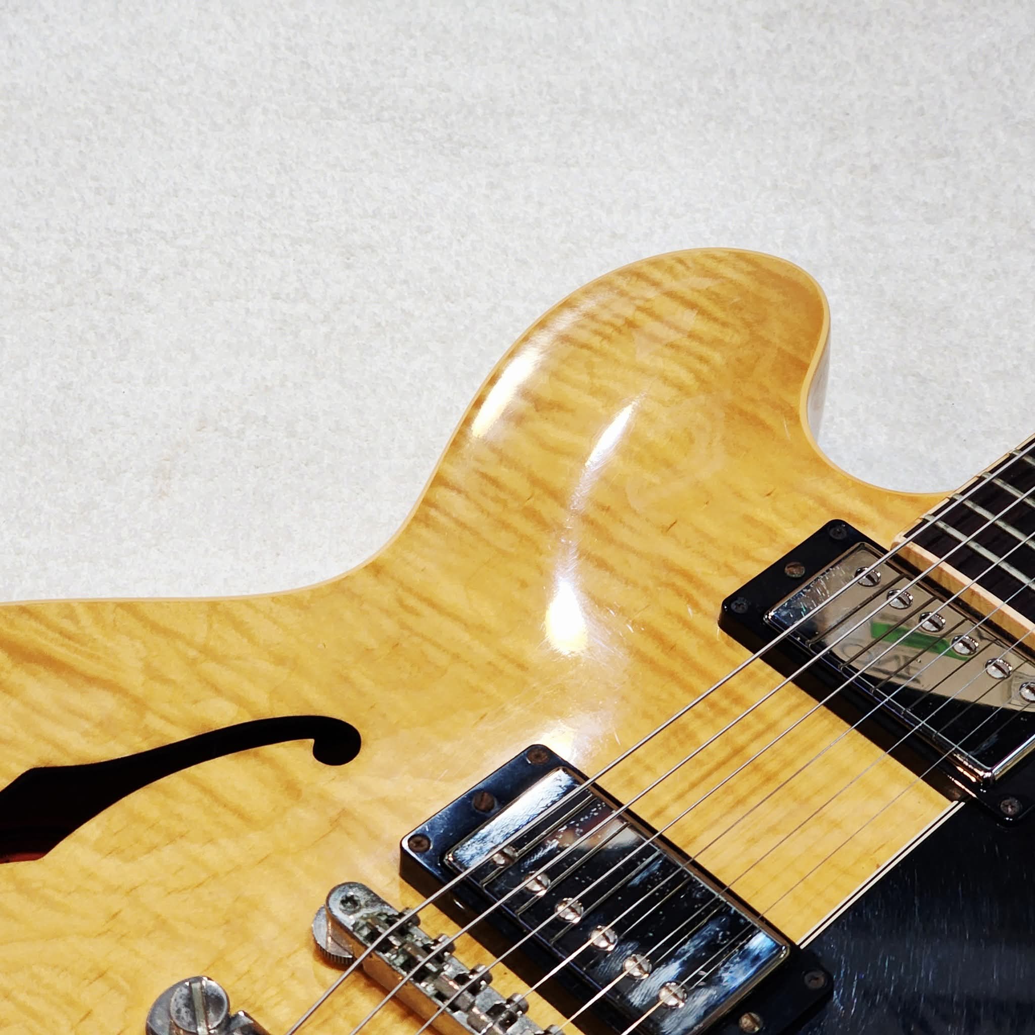 (Used) Gibson ES-335 Dot Memphis Custom Shop 2010 Antique Natural Figured