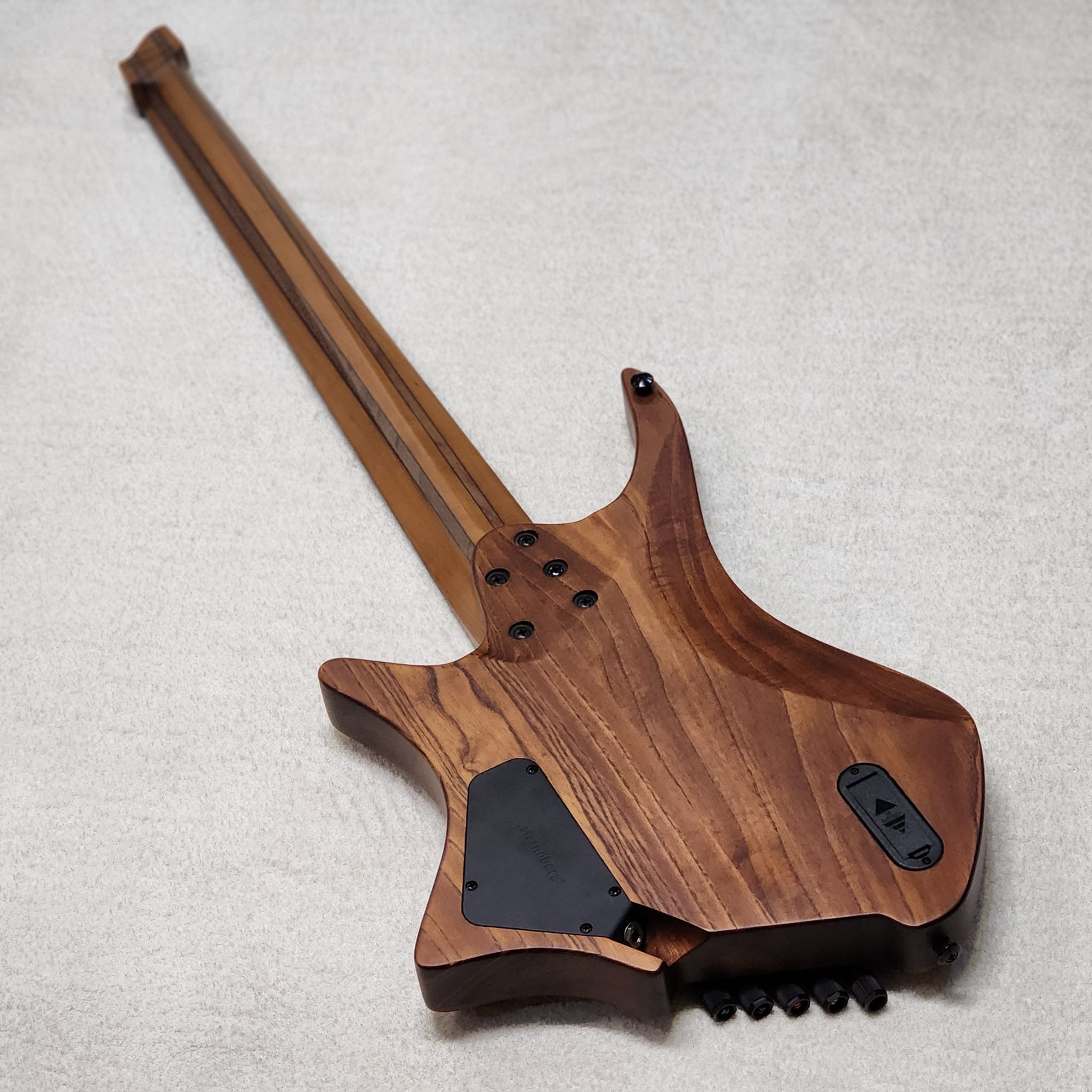(B-STCOK) STRANDBERG BODEN BASS PROG 5 BROWN SERIAL #C2404423