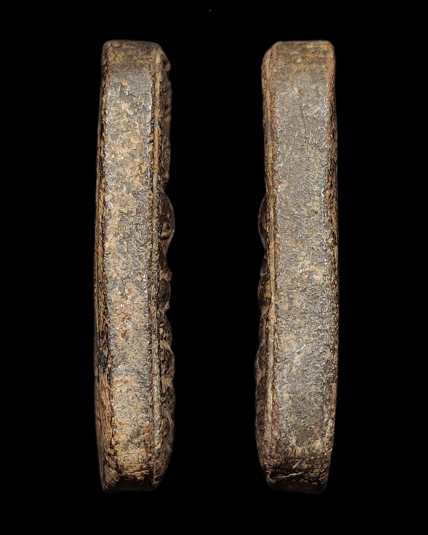 พระผงเทพนิมิตร อาจารย์ชุม ไชยคีรี อ.เขาไชยสน จ.พัทลุง ปี2496 เข้าพิธีปลุกเสกตลอด3เดือน ณ.วัดบรรพตพินิจ พิมพ์นาคปรกหลังยันต์5 หายากครับ