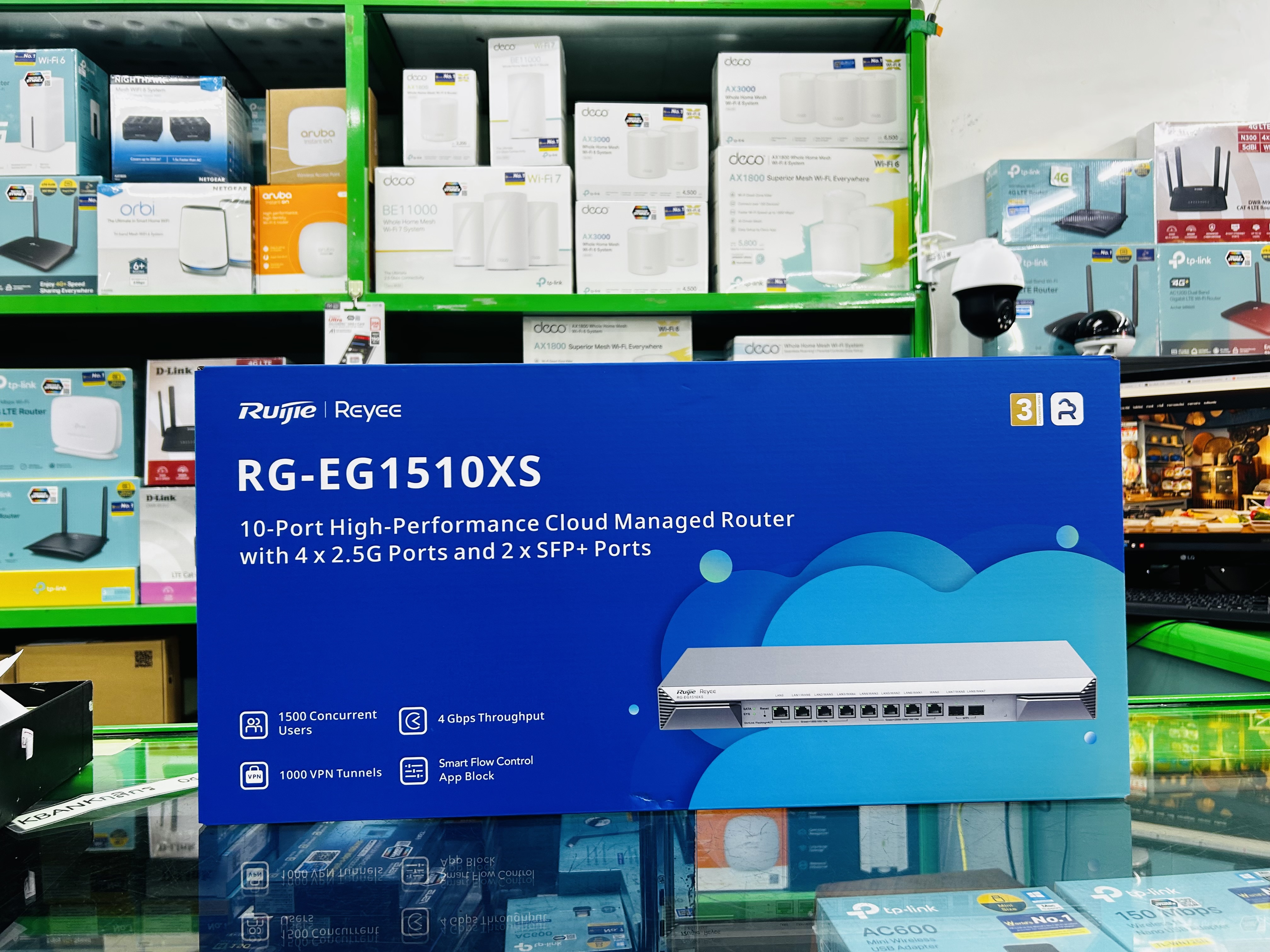 RG-EG1510XS Reyee Cloud Router 4 WAN Internet 4Gbps, 1500 Clients