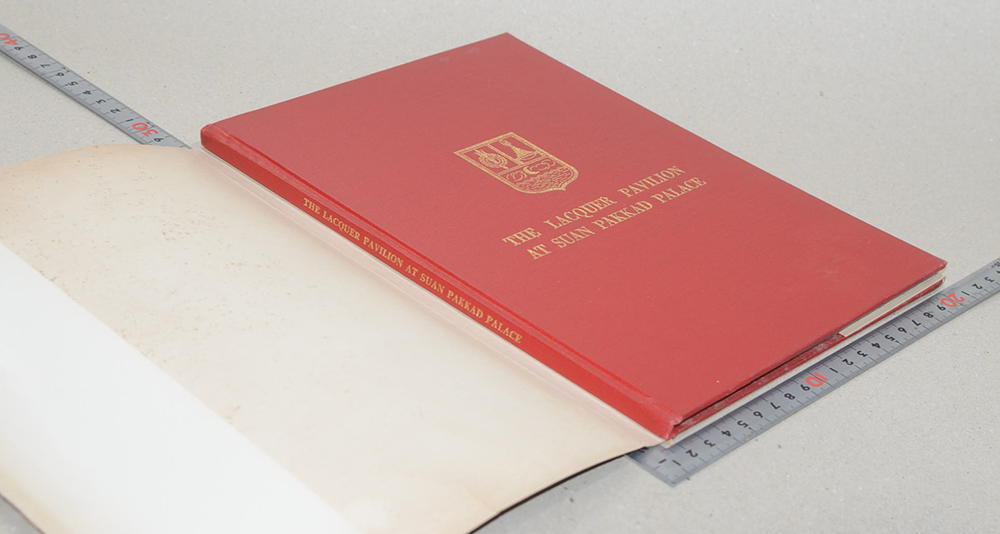 THE LACQUER PAVILION AT SUAN PAKKAD PALACE