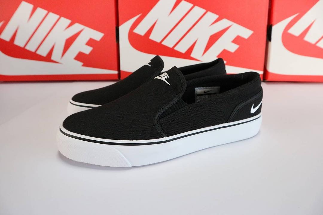 Nike Slip-on