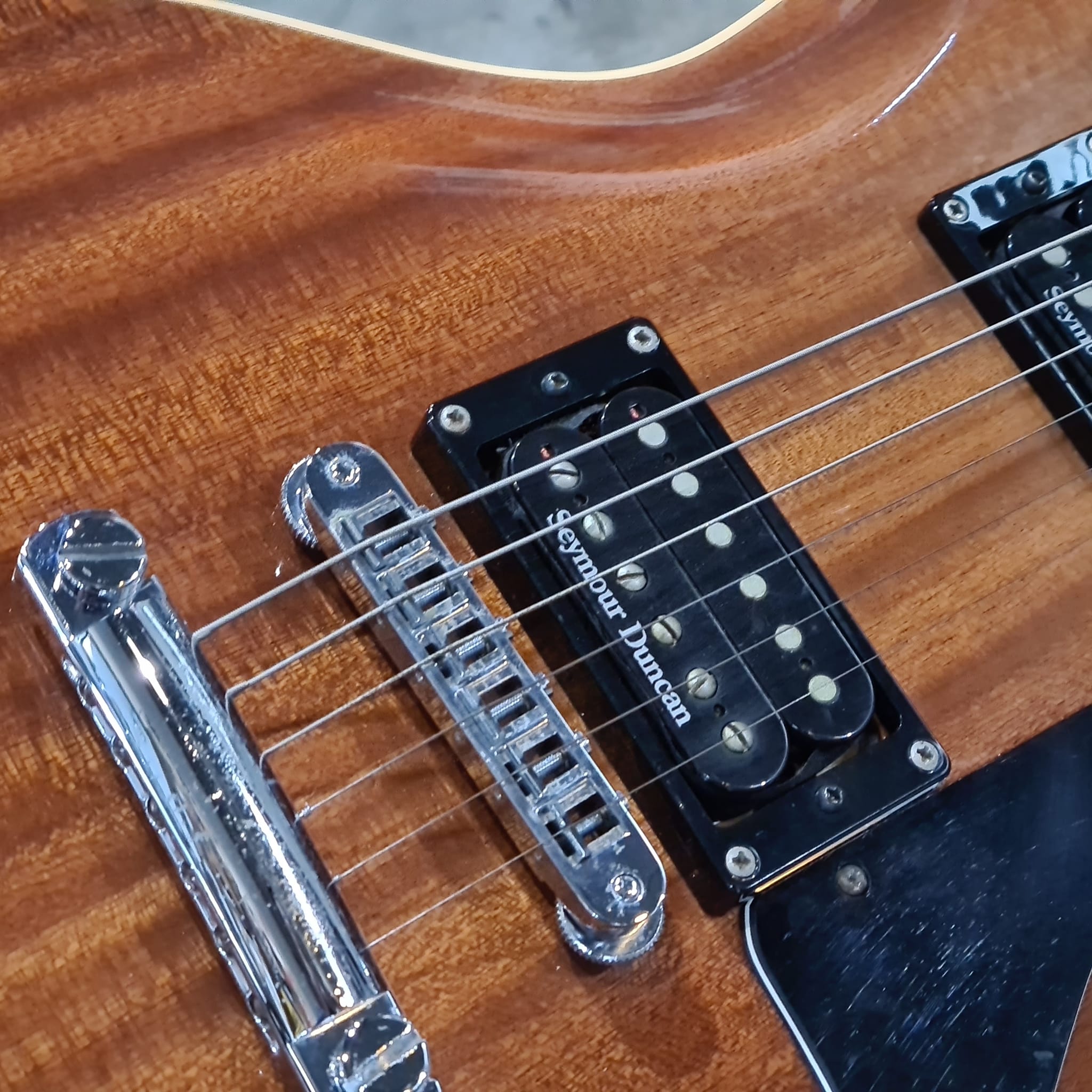 (USED) WASHBURN P3 CUSTOM SHOP USA