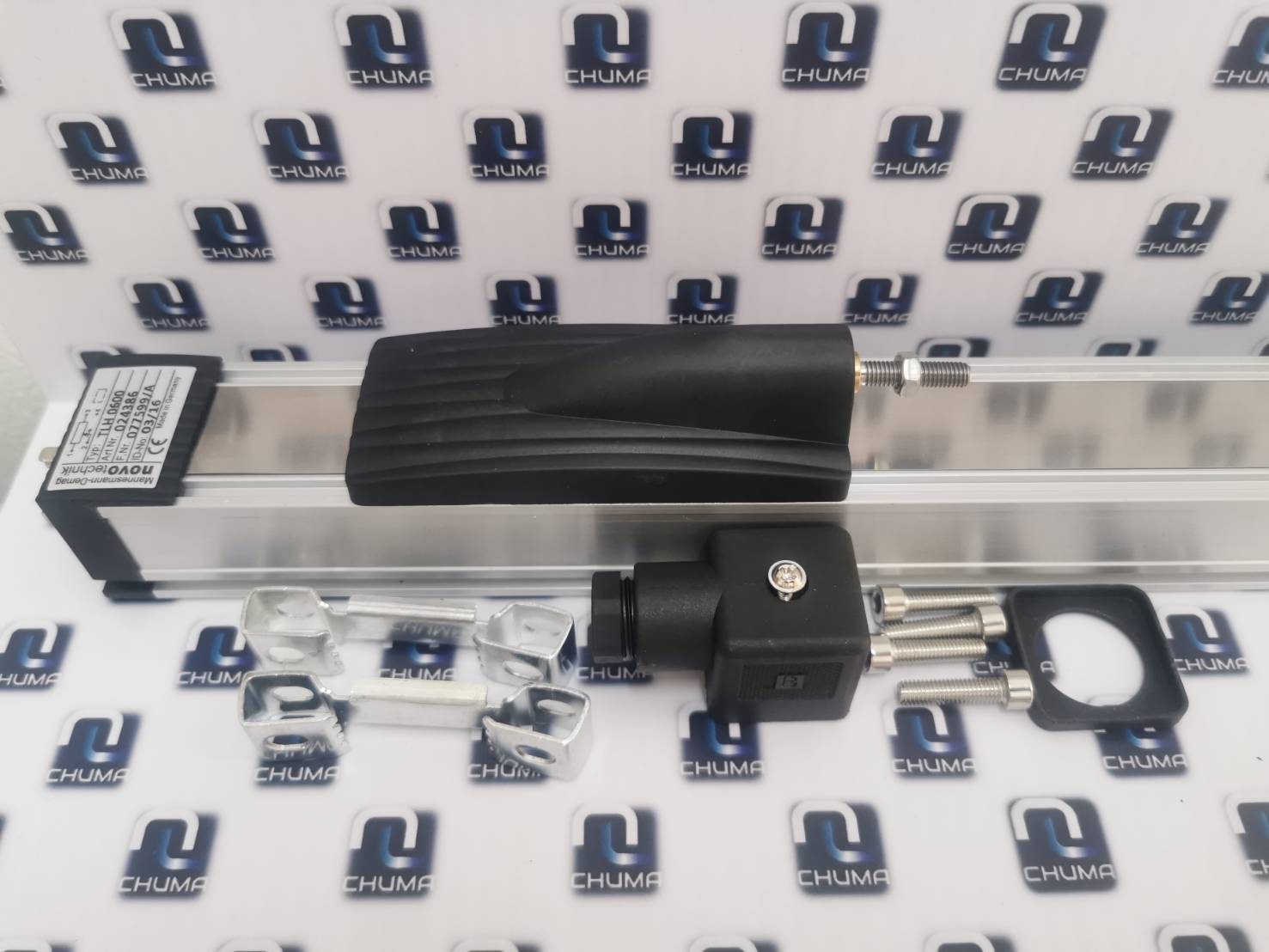 Novotechnik, encoder, linear position sensor, rotary position sensor, angle sensor, TLH 0600, 024386