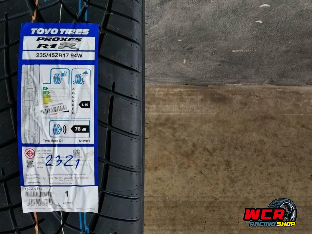 ยาง TOYO PROXES R1R 235/45ZR17 ปี21