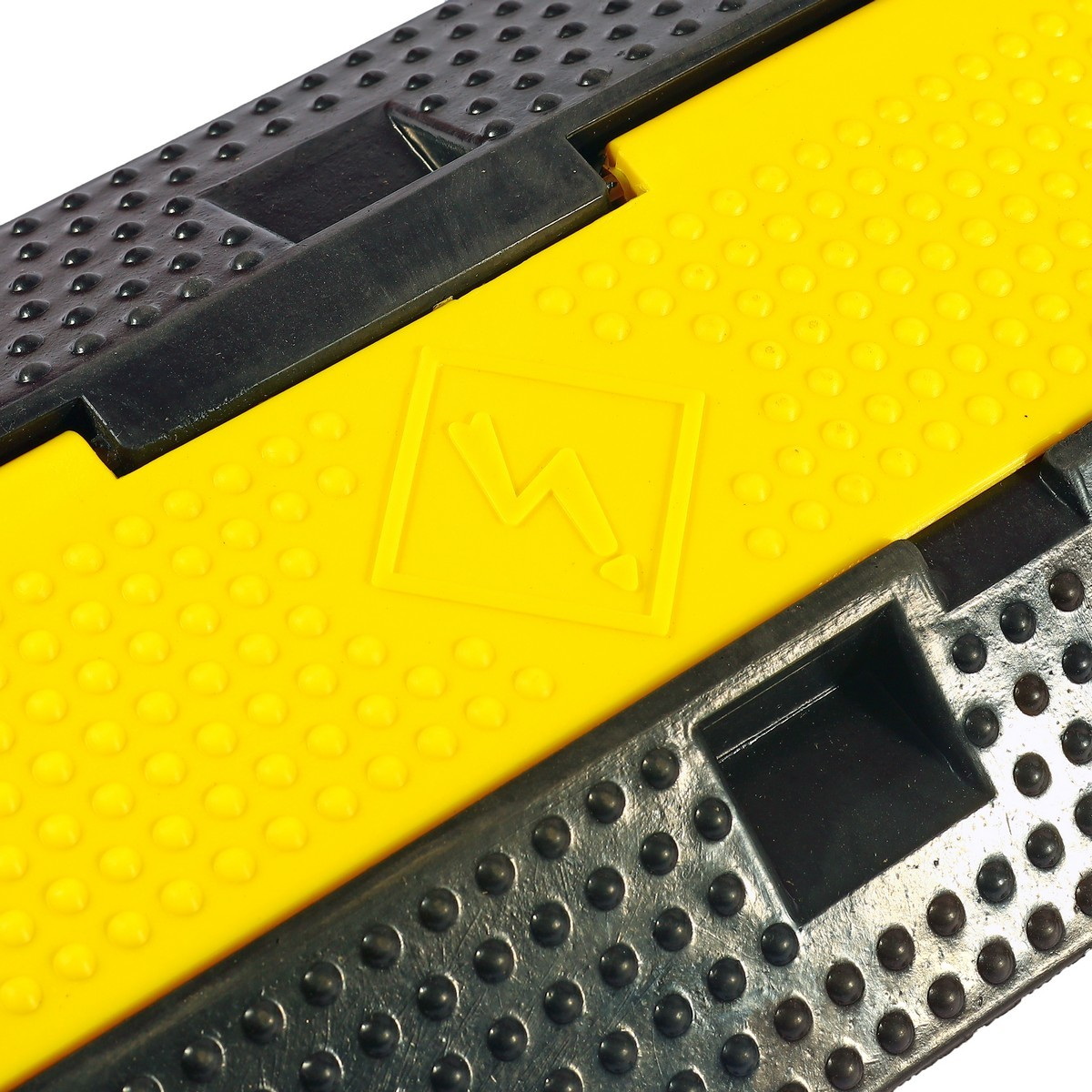 POLO ยางป้องกันสายไฟ 100x25x5cm