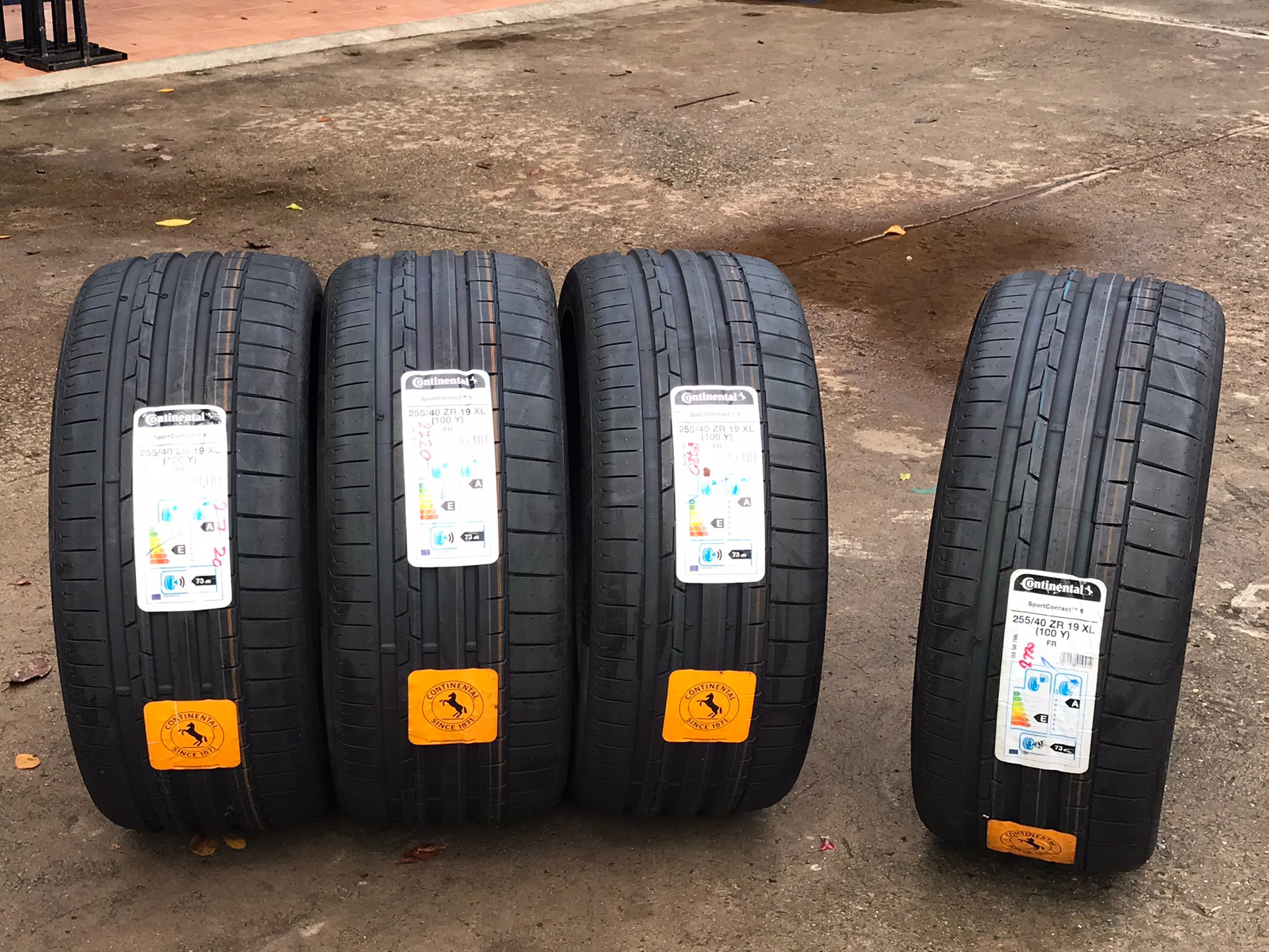 ยาง CONTINENTAL SPORT CONTACT 6 CSC6 ขนาด 285/40-22ราคาพิเศษ สั่งได้